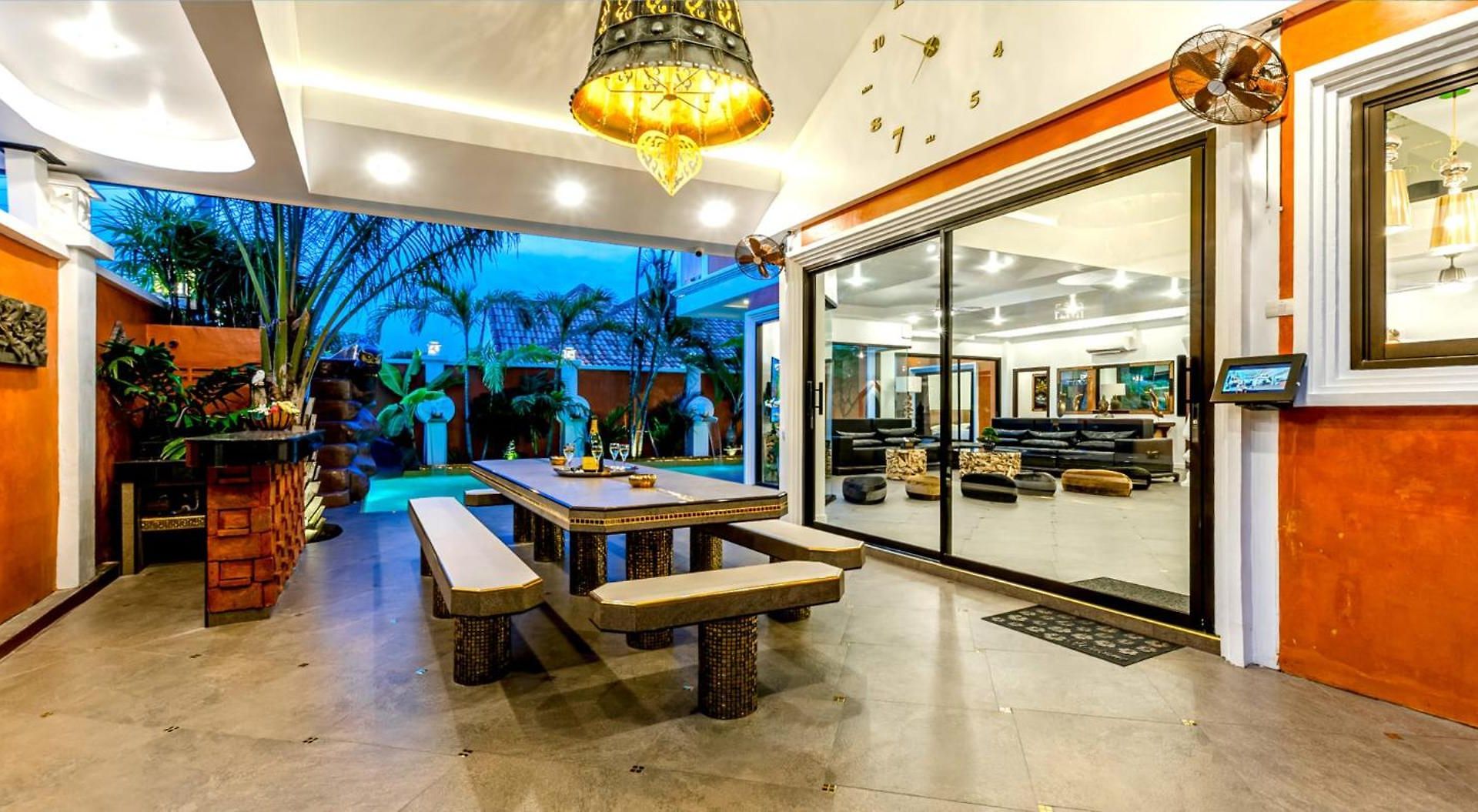 Tucheland Luxury Pool Walking Street *