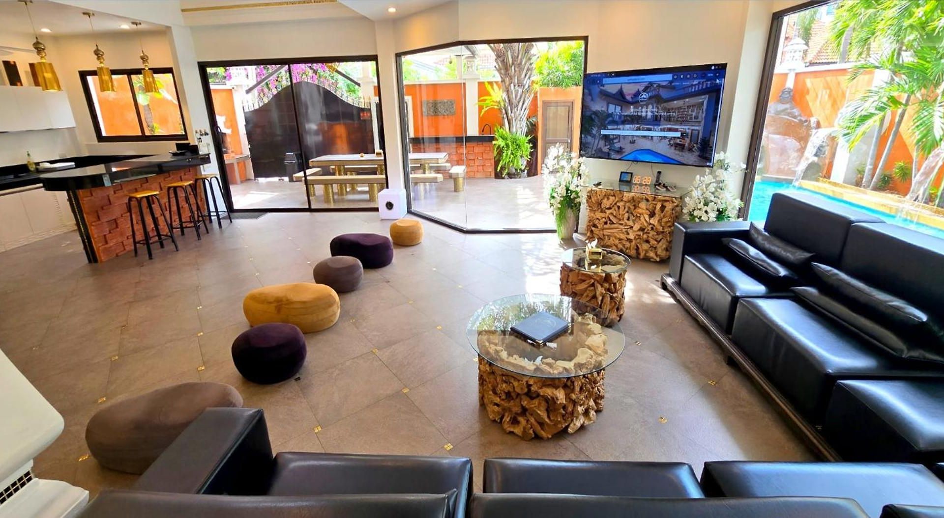 วิลล่า Goldland Luxury Pool Walking Street 8 Bedrooms