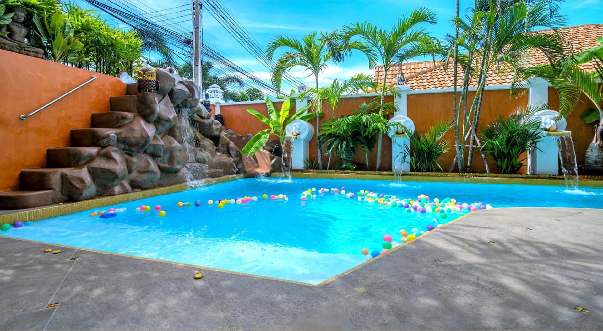 วิลล่า Goldland Luxury Pool Walking Street 8 Bedrooms