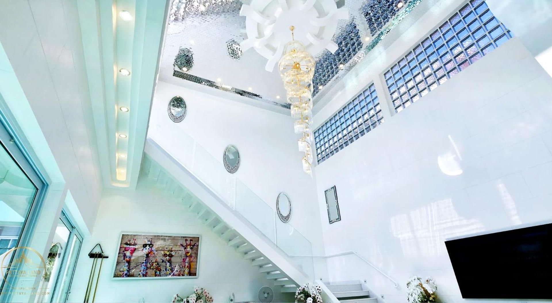 วิลล่า Starland Luxury Pool Walking Street