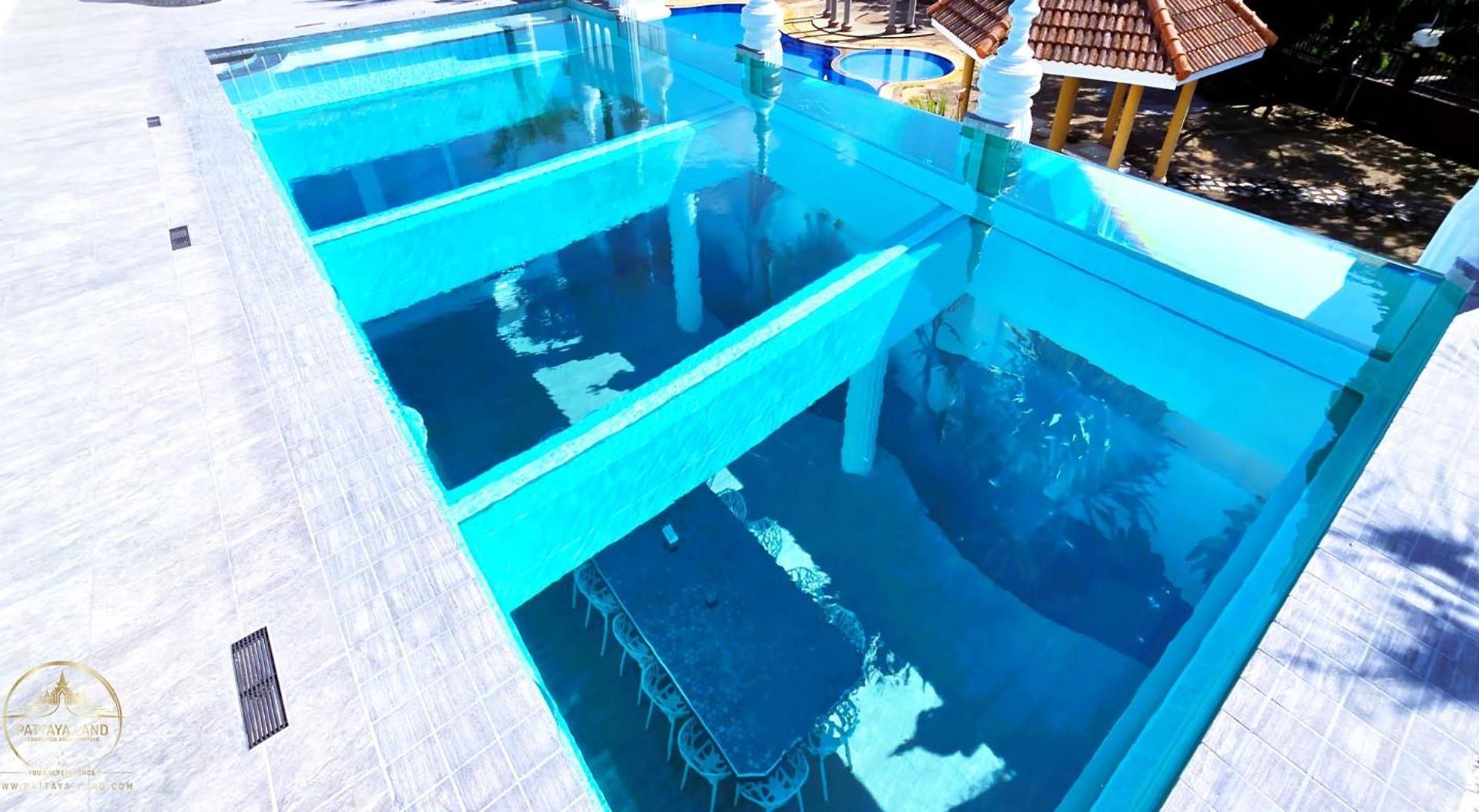 Starland Luxury Pool Walking Street *