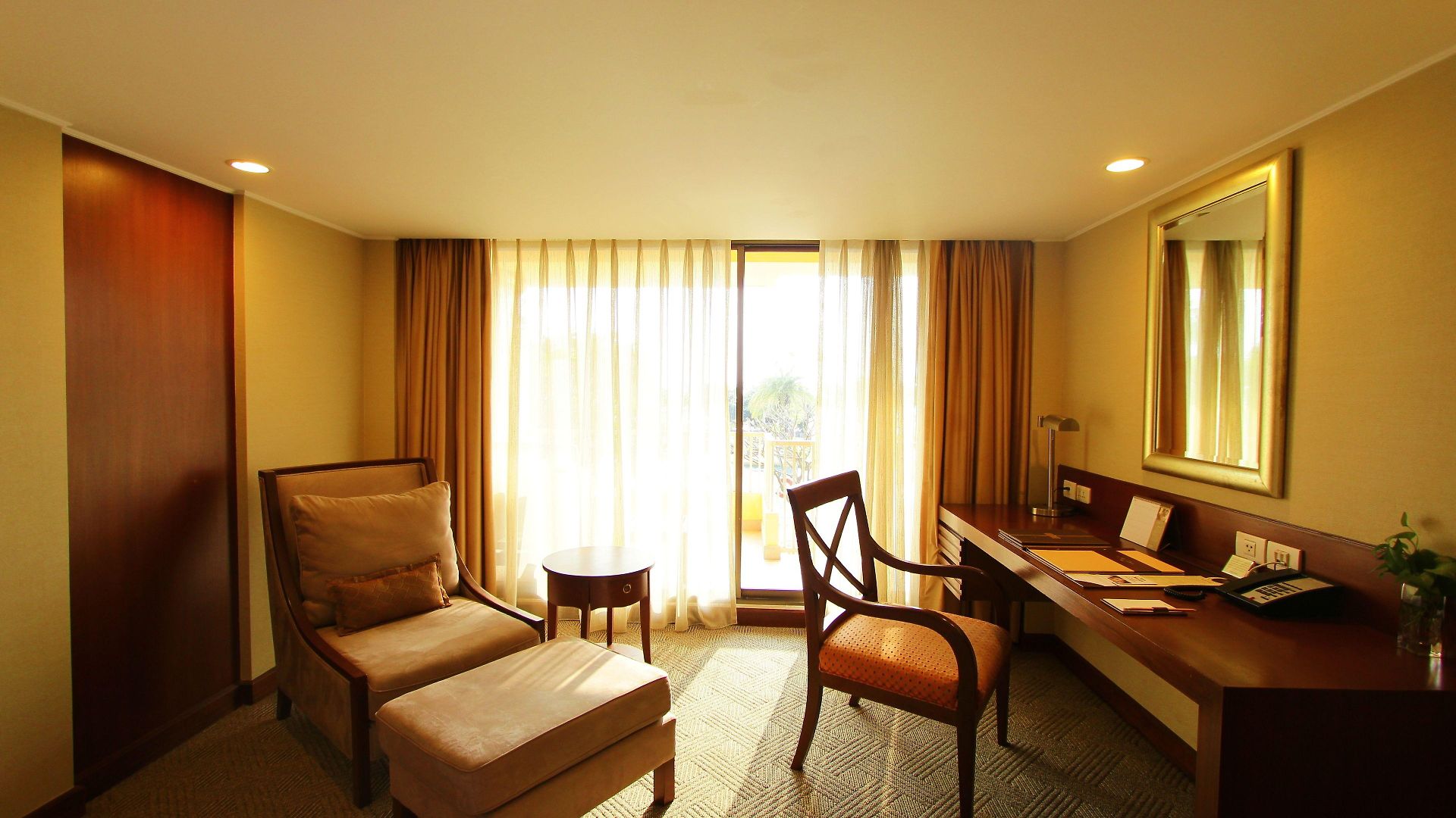 Dusit Thani รีสอร์ท