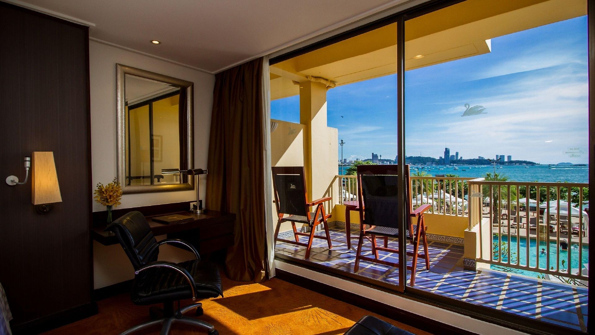 Dusit Thani Pattaya