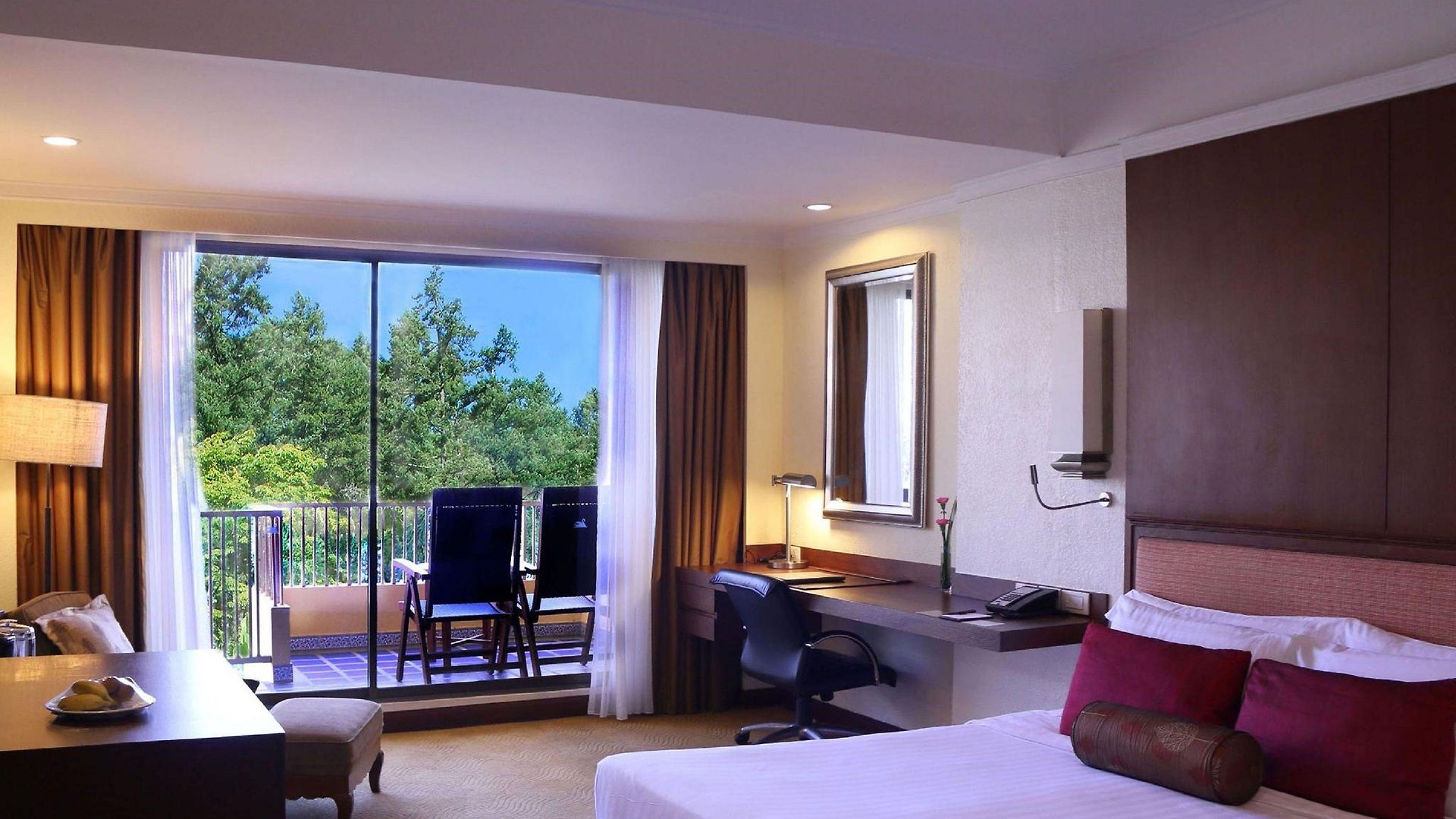 Dusit Thani รีสอร์ท