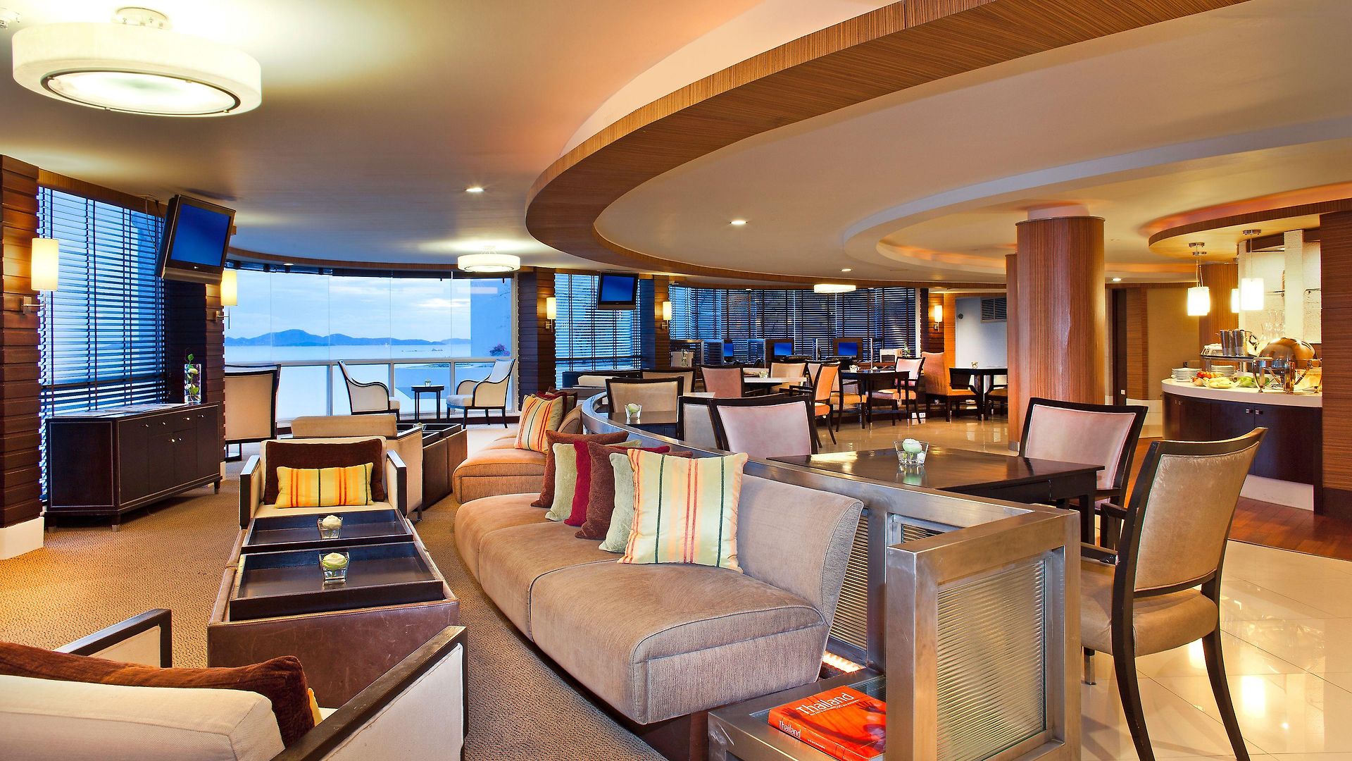 Dusit Thani