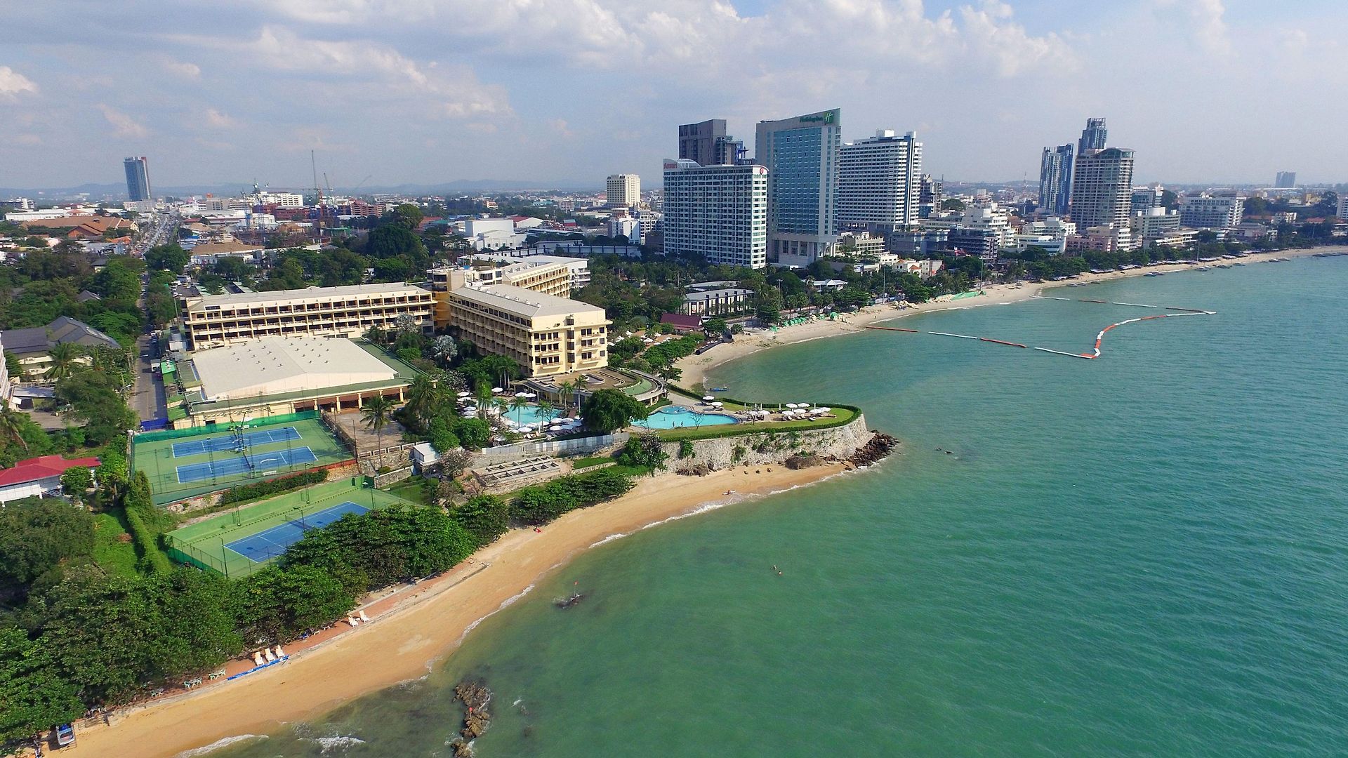 Dusit Thani