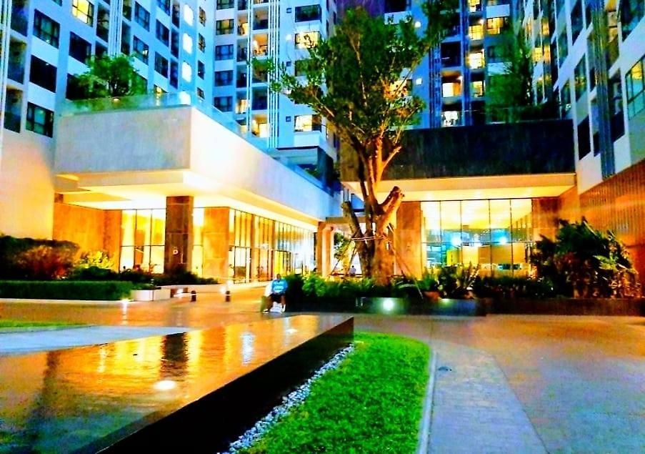 อพาร์ทเม้น The Base Deluxe Great Location Pattaya