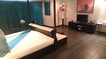 โรงแรม The Venue 3*