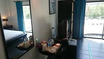 The Venue โรงแรม 3*