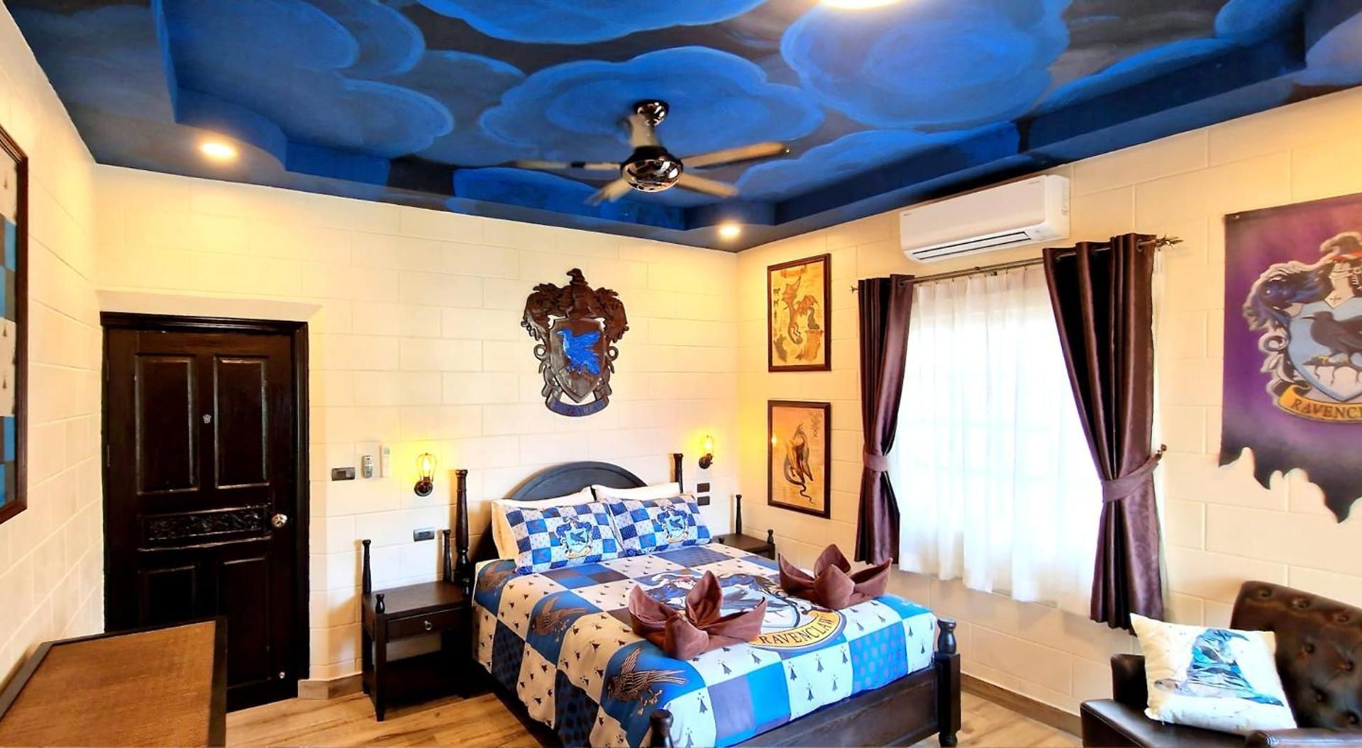 Potterland Luxury Pool Walking Street