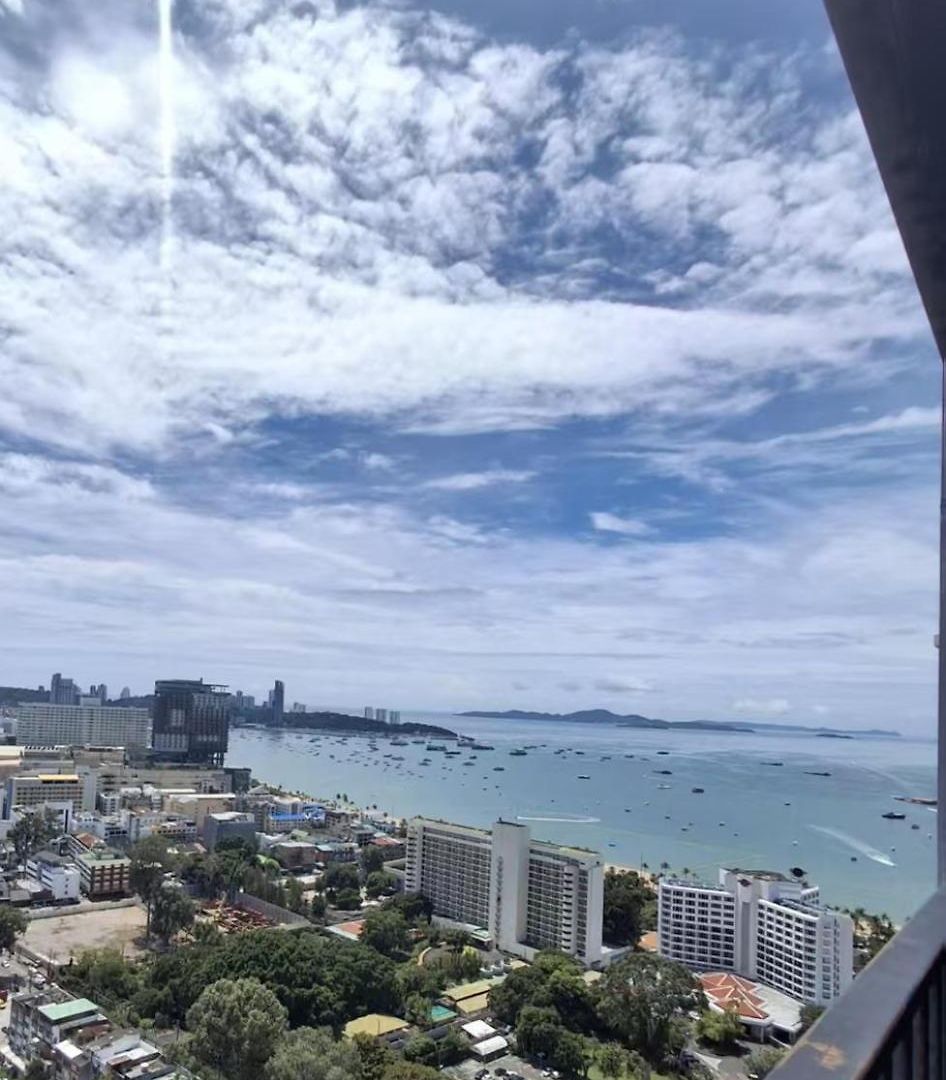 Centric Sea Pattaya中心海 Apartment