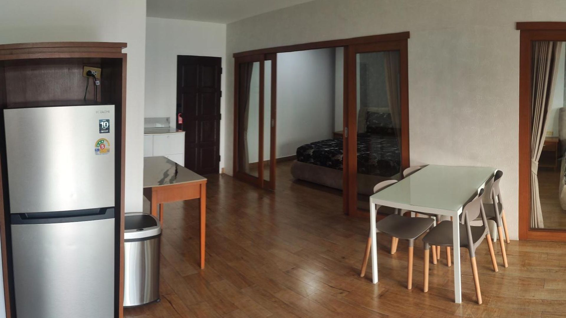 อพาร์ตโฮเทล View Talay 6 By Aegean 4*
