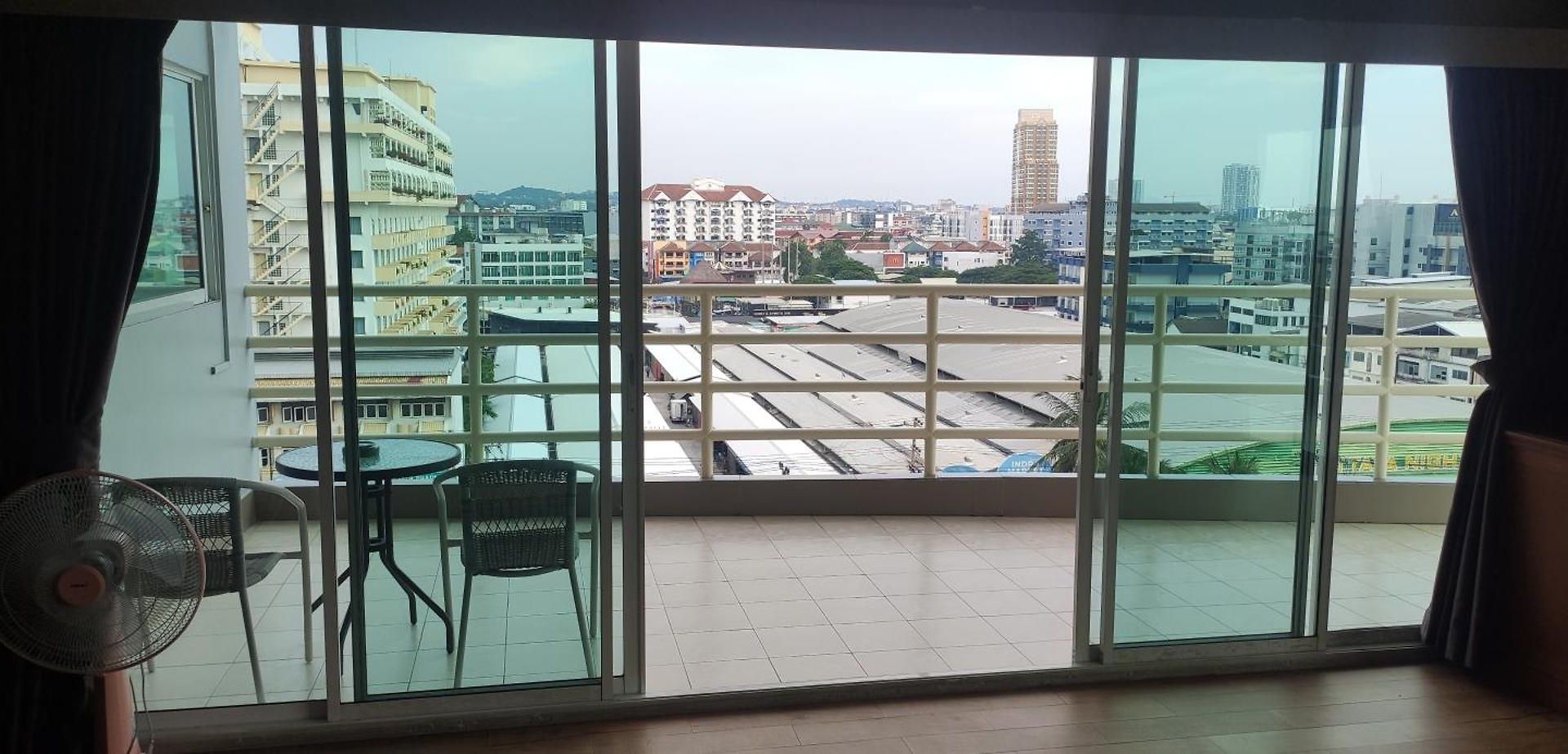 อพาร์ตโฮเทล View Talay 6 By Aegean 4*