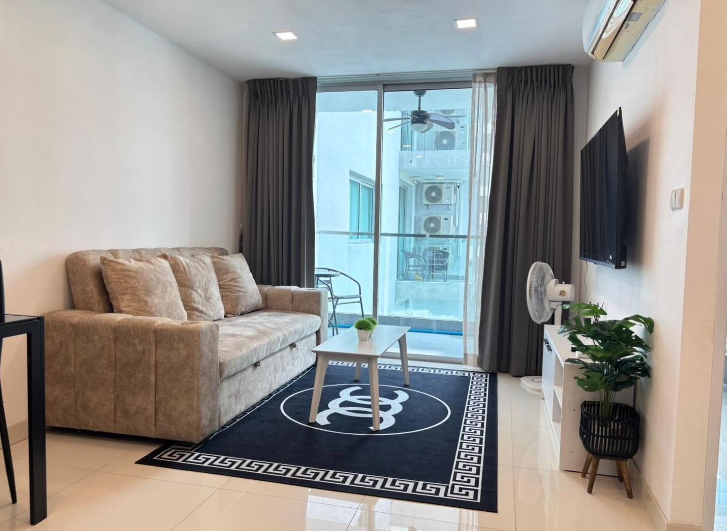 อพาร์ทเม้น Park Royal 3, Pratamnak Soi 6, Pattaya