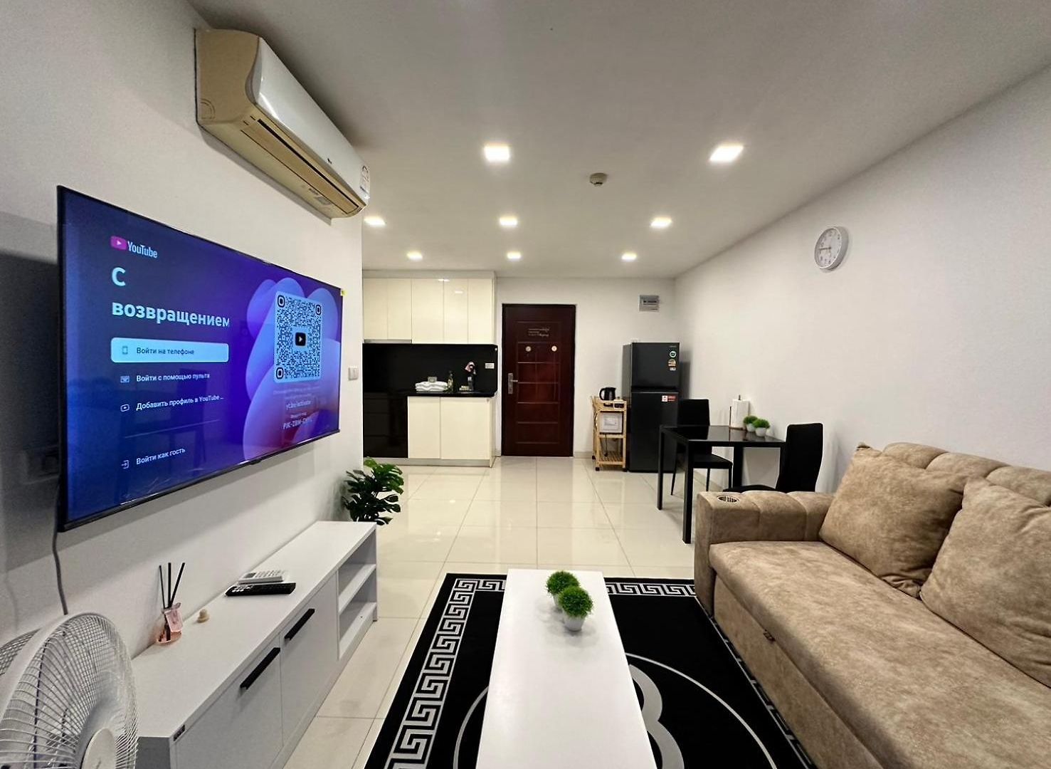 Park Royal 3, Pratamnak Soi 6, อพาร์ทเม้น