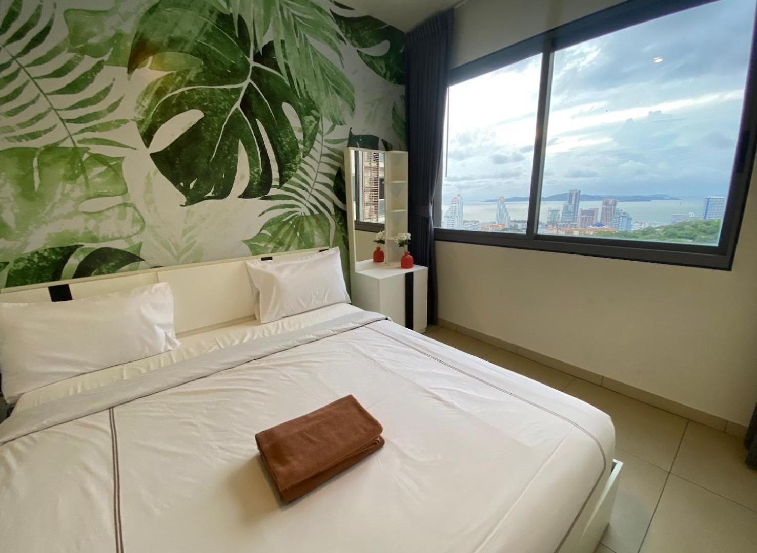 High Floor Sea View 2 Bed Room- Excellent Location อพาร์ทเม้น