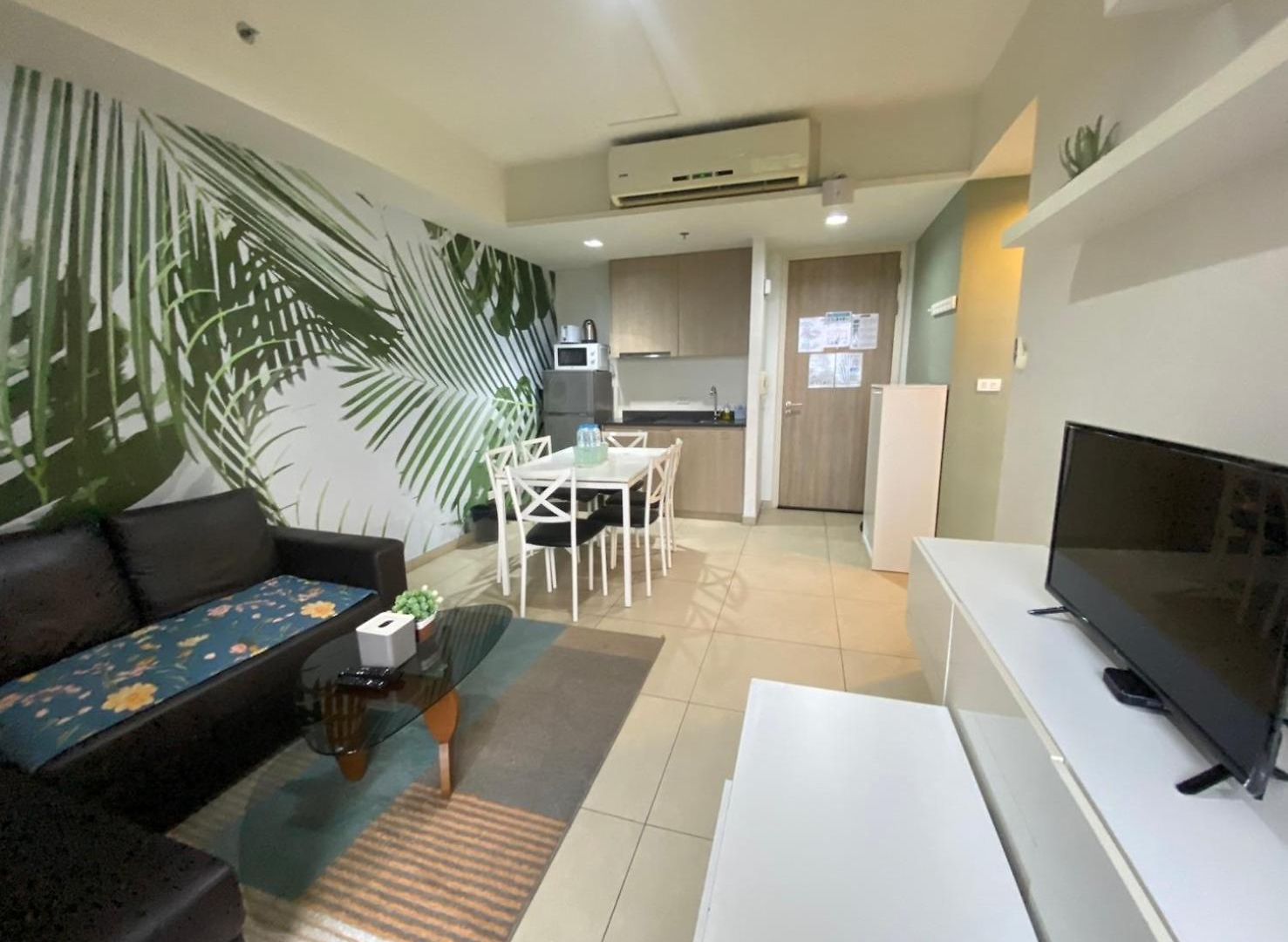 High Floor Sea View 2 Bed Room- Excellent Location อพาร์ทเม้น *