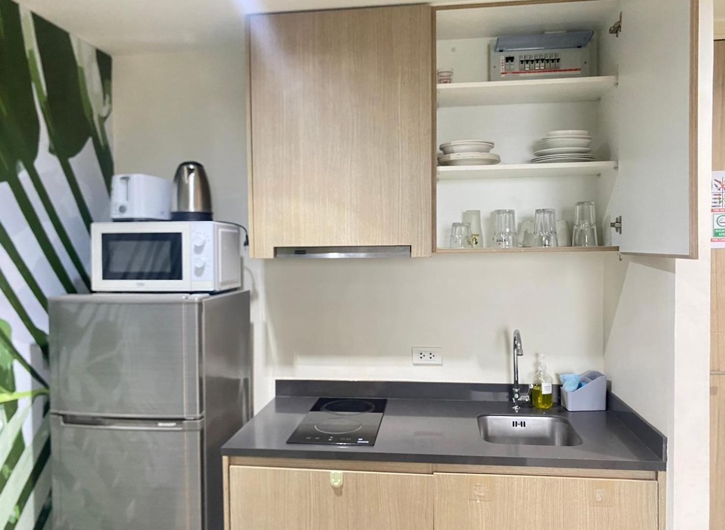 High Floor Sea View 2 Bed Room- Excellent Location *
