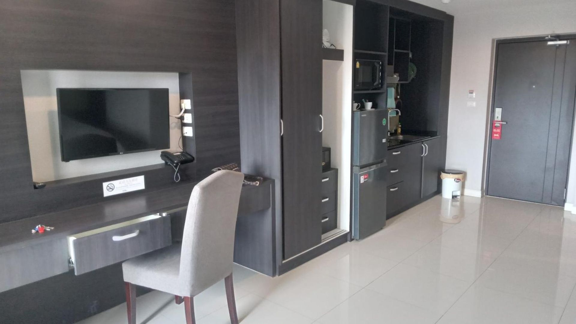 อพาร์ทเม้น Nna 30 Sqm 700 M *