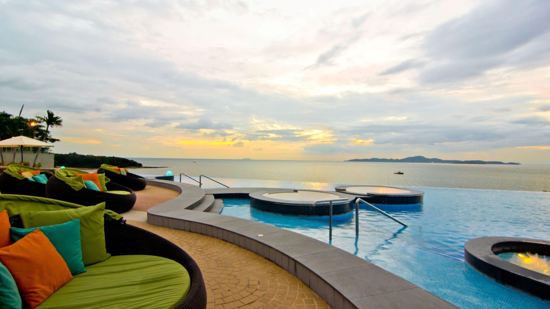 โรงแรม Royal Cliff