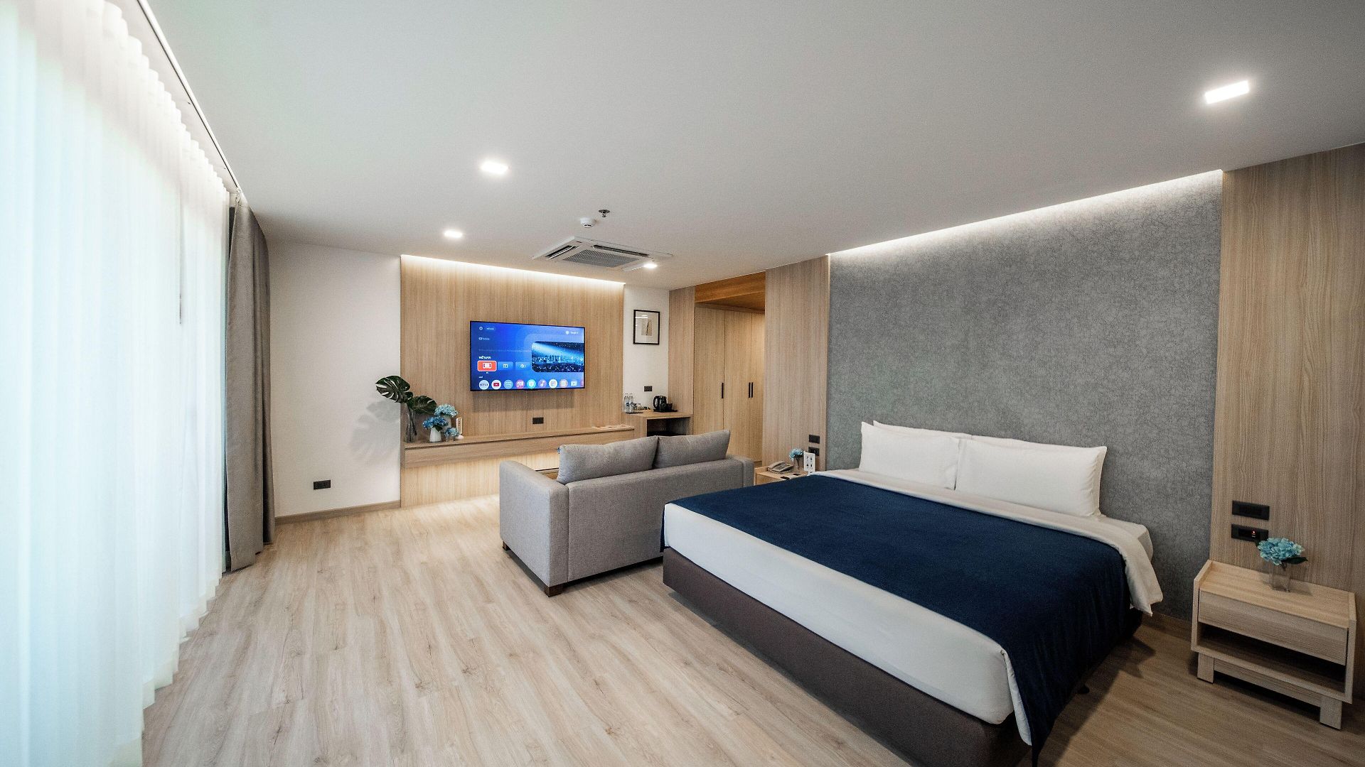 Sunbeam โรงแรม 4*