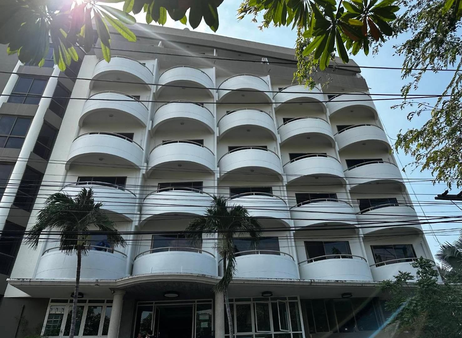 Garden Paradise Hotel