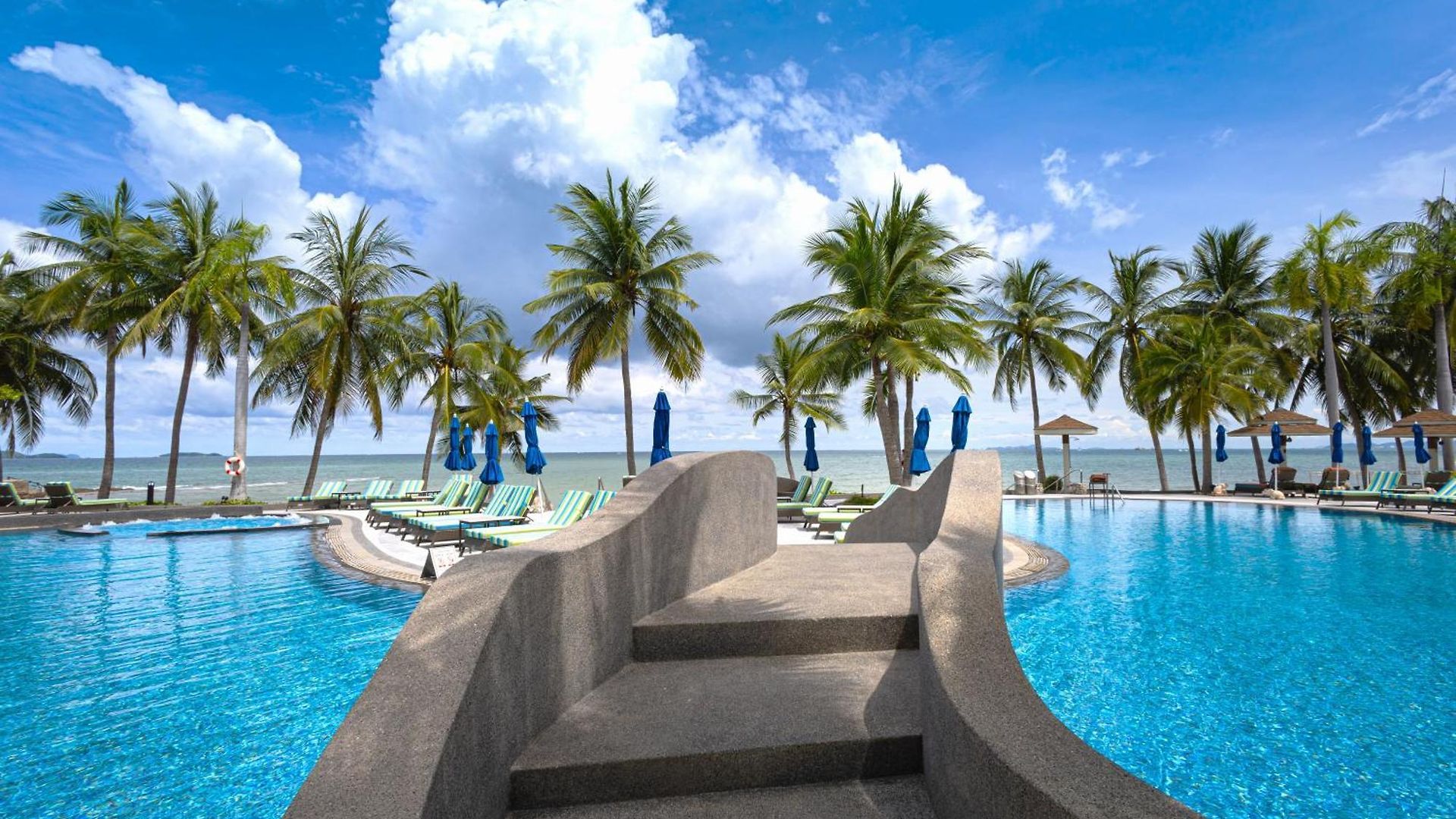 โรงแรม Royal Wing & Pattaya