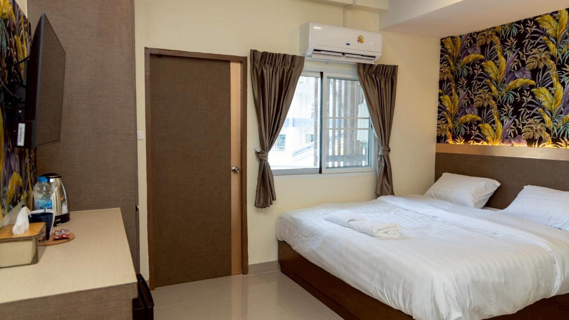 Sea โรงแรม