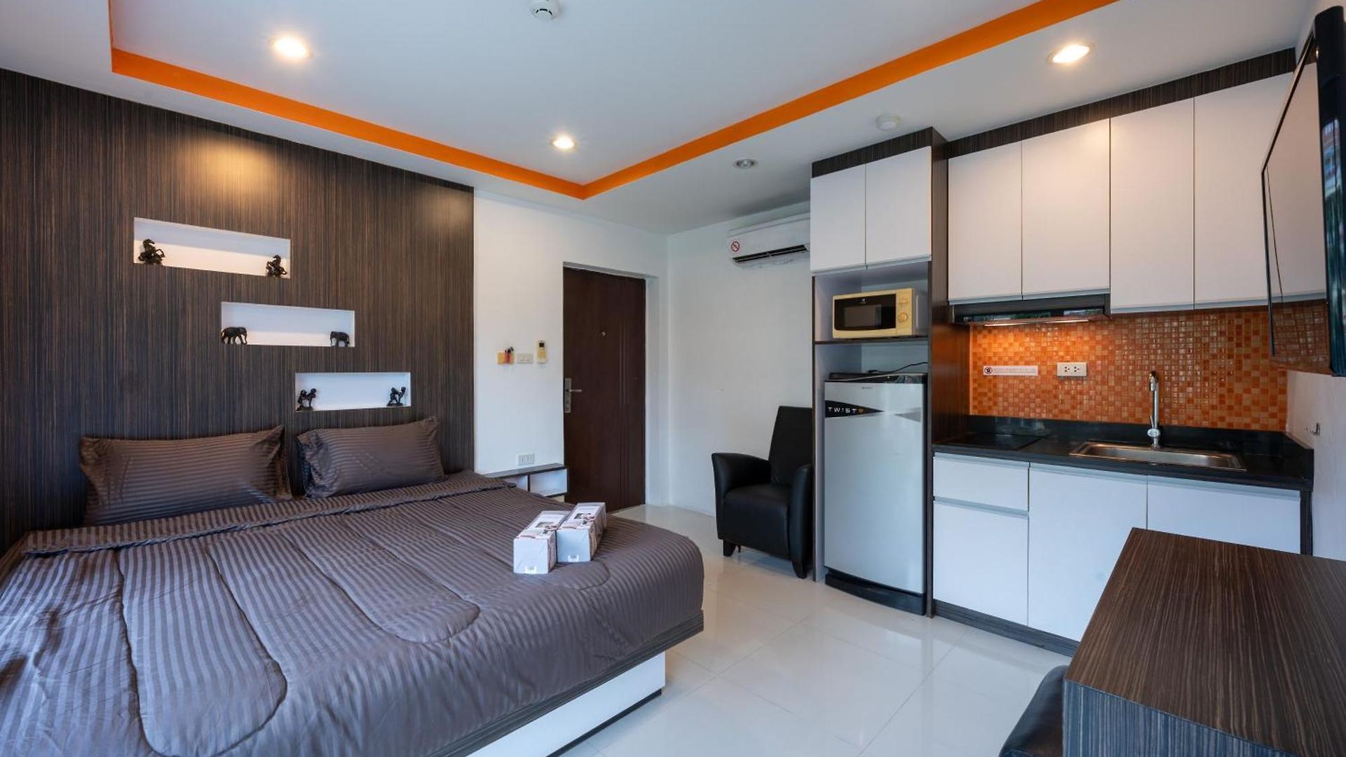 อพาร์ตโฮเทล New Nordic 2 By Apartwell Pattaya