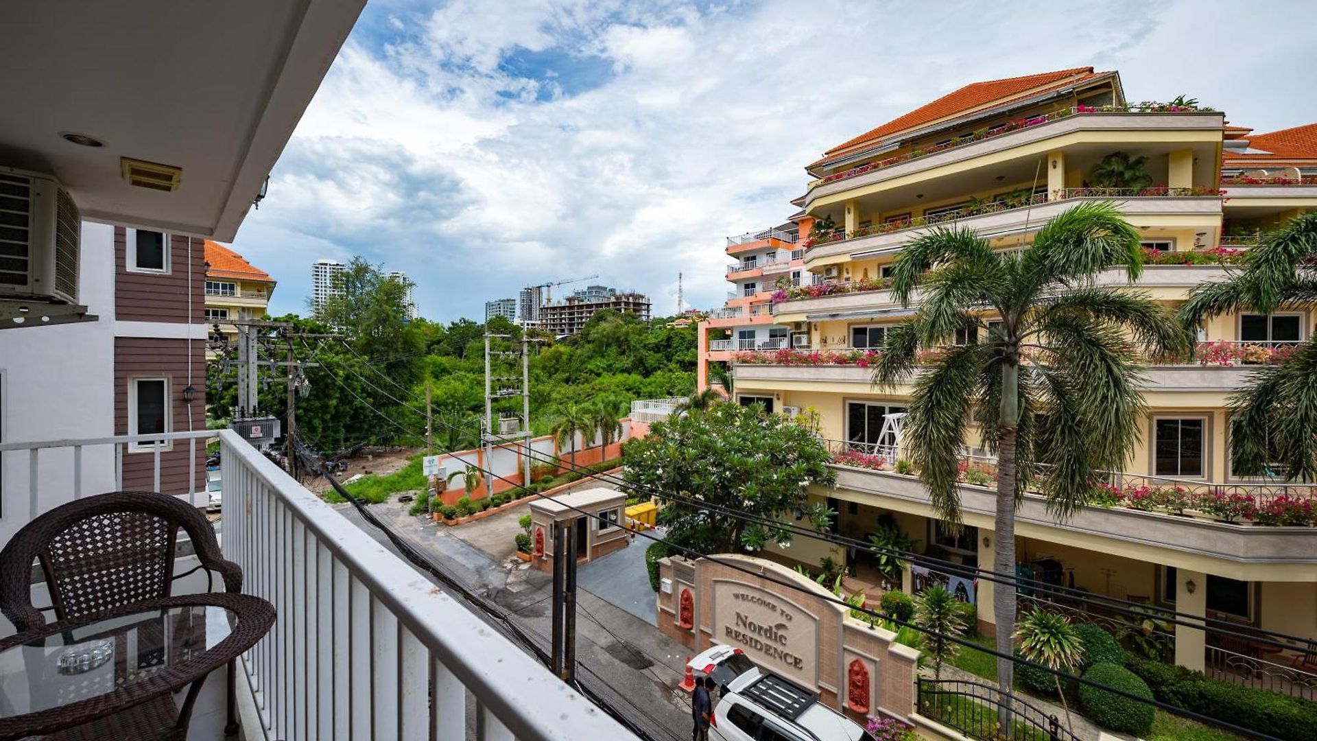 New Nordic 2 By Apartwell อพาร์ตโฮเทล Pattaya