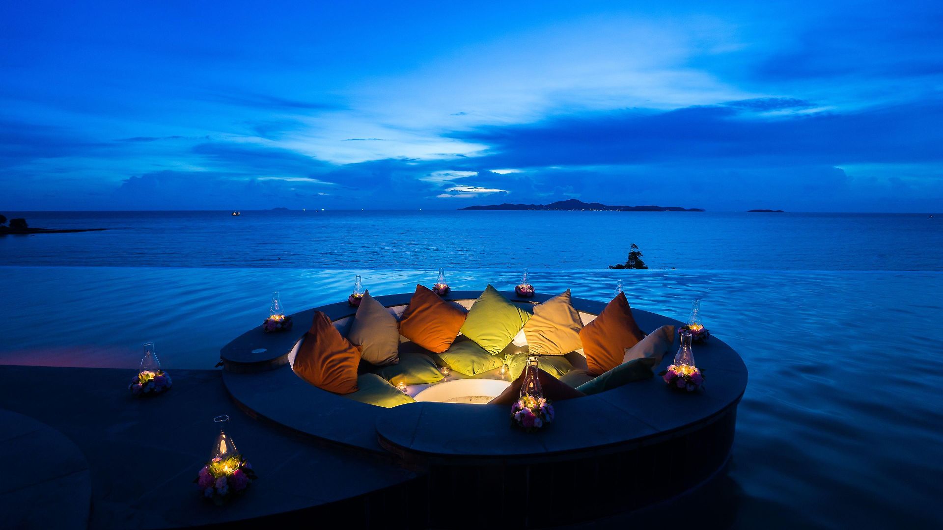 Royal Wing & โรงแรม Pattaya