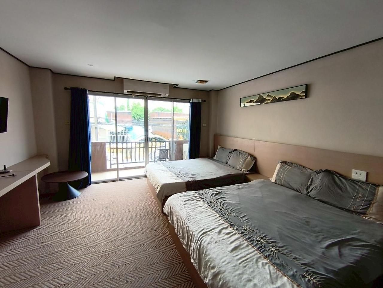Peter's House2 Five Minutes To The อพาร์ตโฮเทล Pattaya