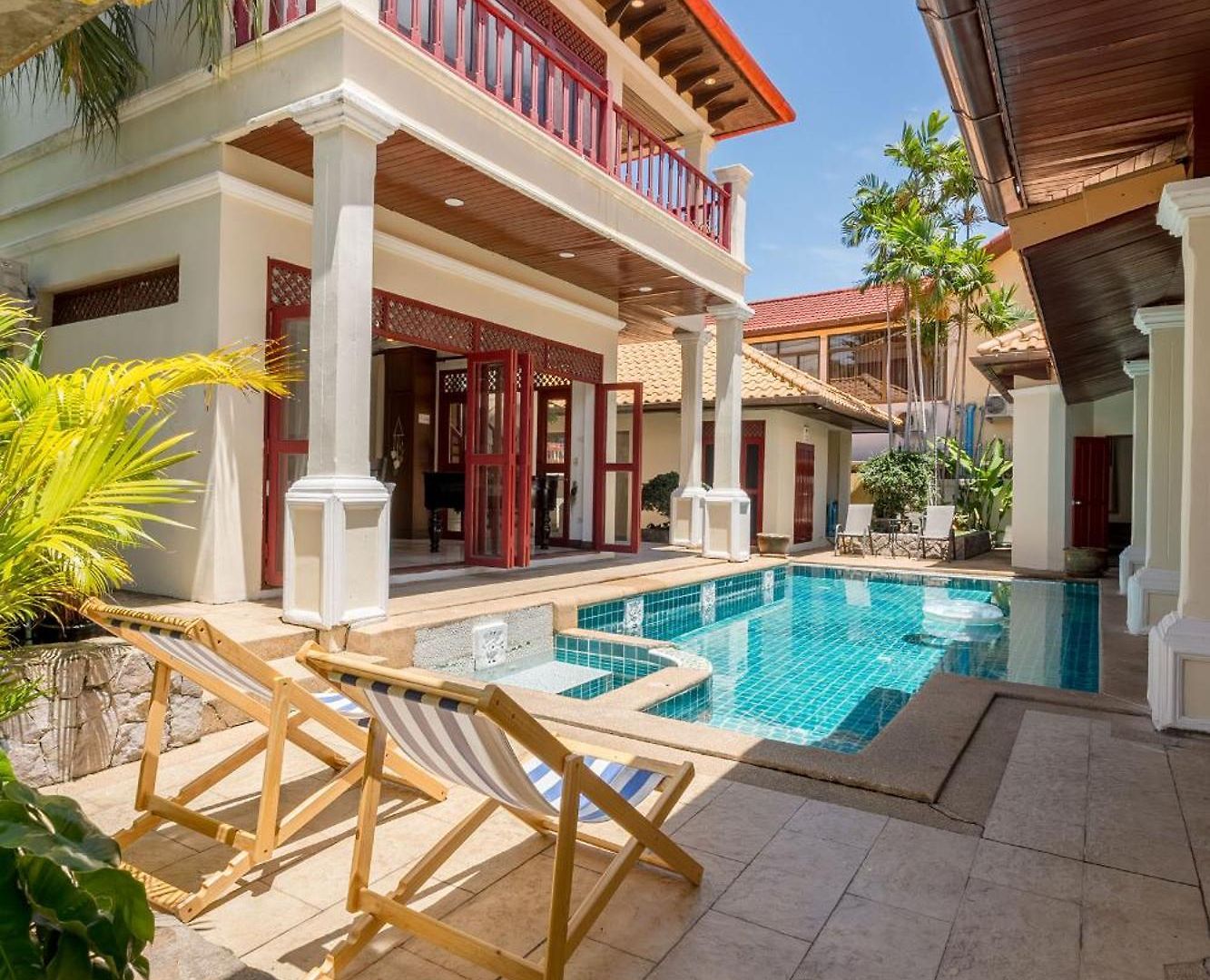 วิลล่า G Thai Pool Pattaya
