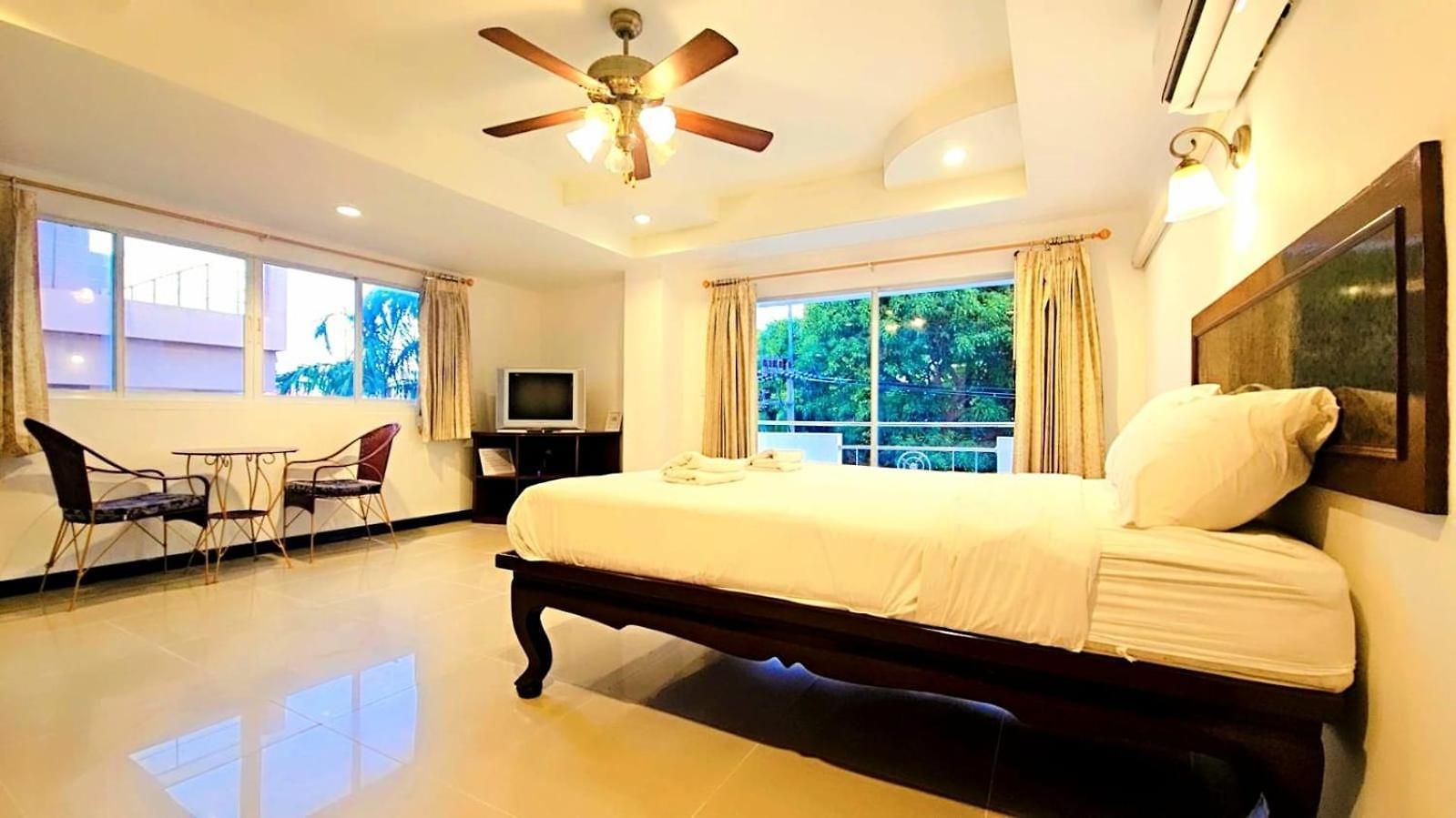 อพาร์ทเม้น 24 Pattaya