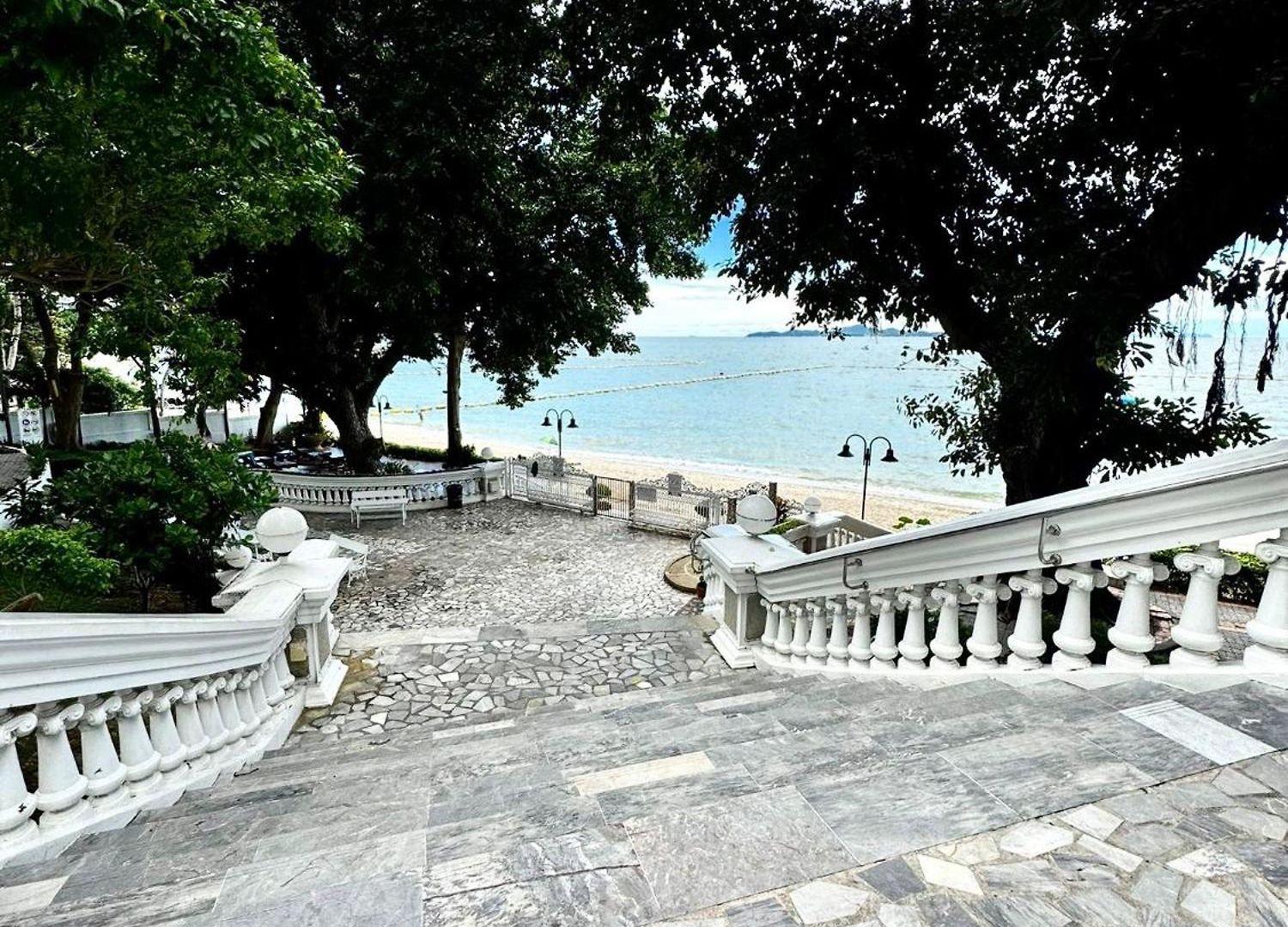 Sky อพาร์ทเม้น Pattaya