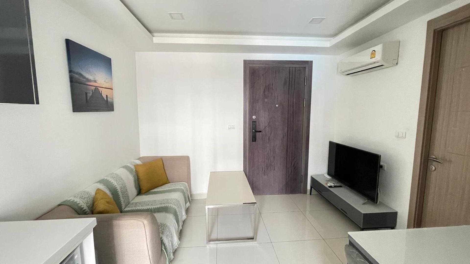Arcadia Beach-continental อพาร์ทเม้น Pattaya