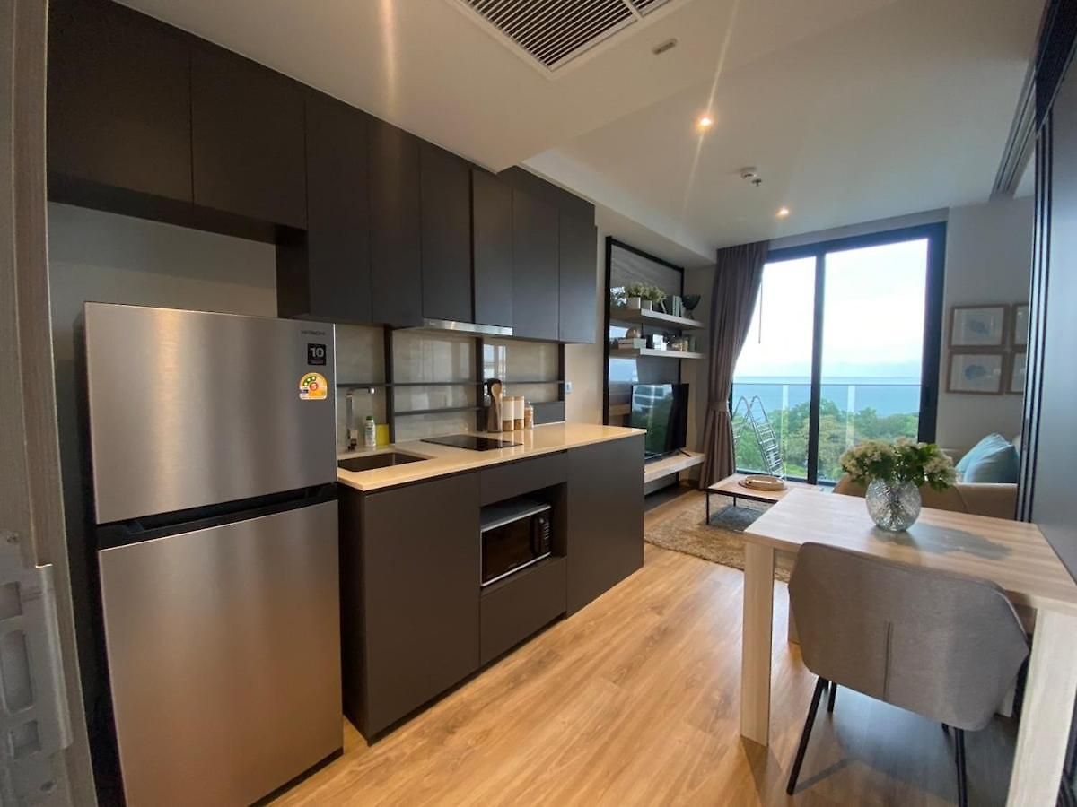 Sea View Luxury Escape *