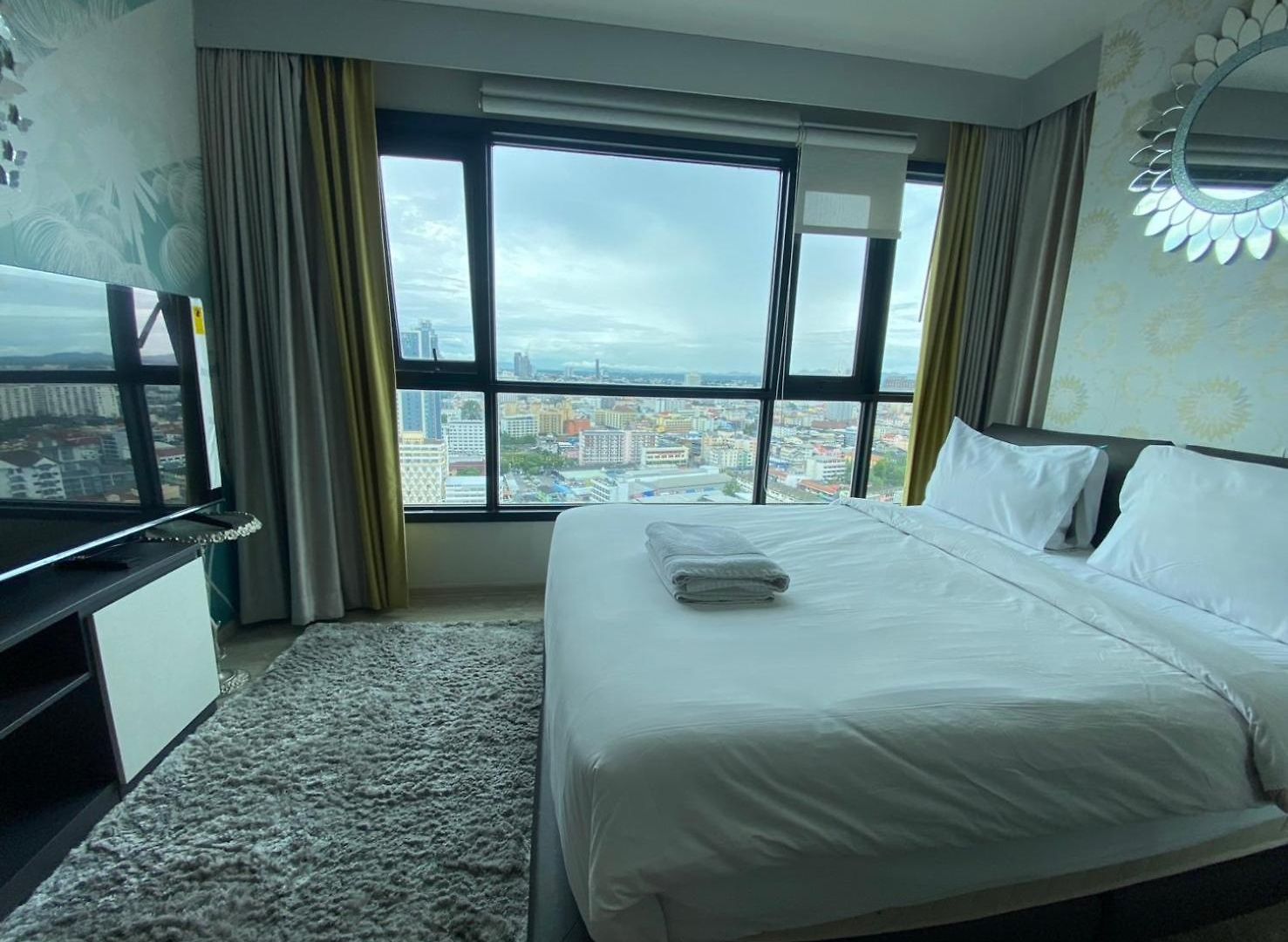 2 Bed Beautiful View Of Pattaya