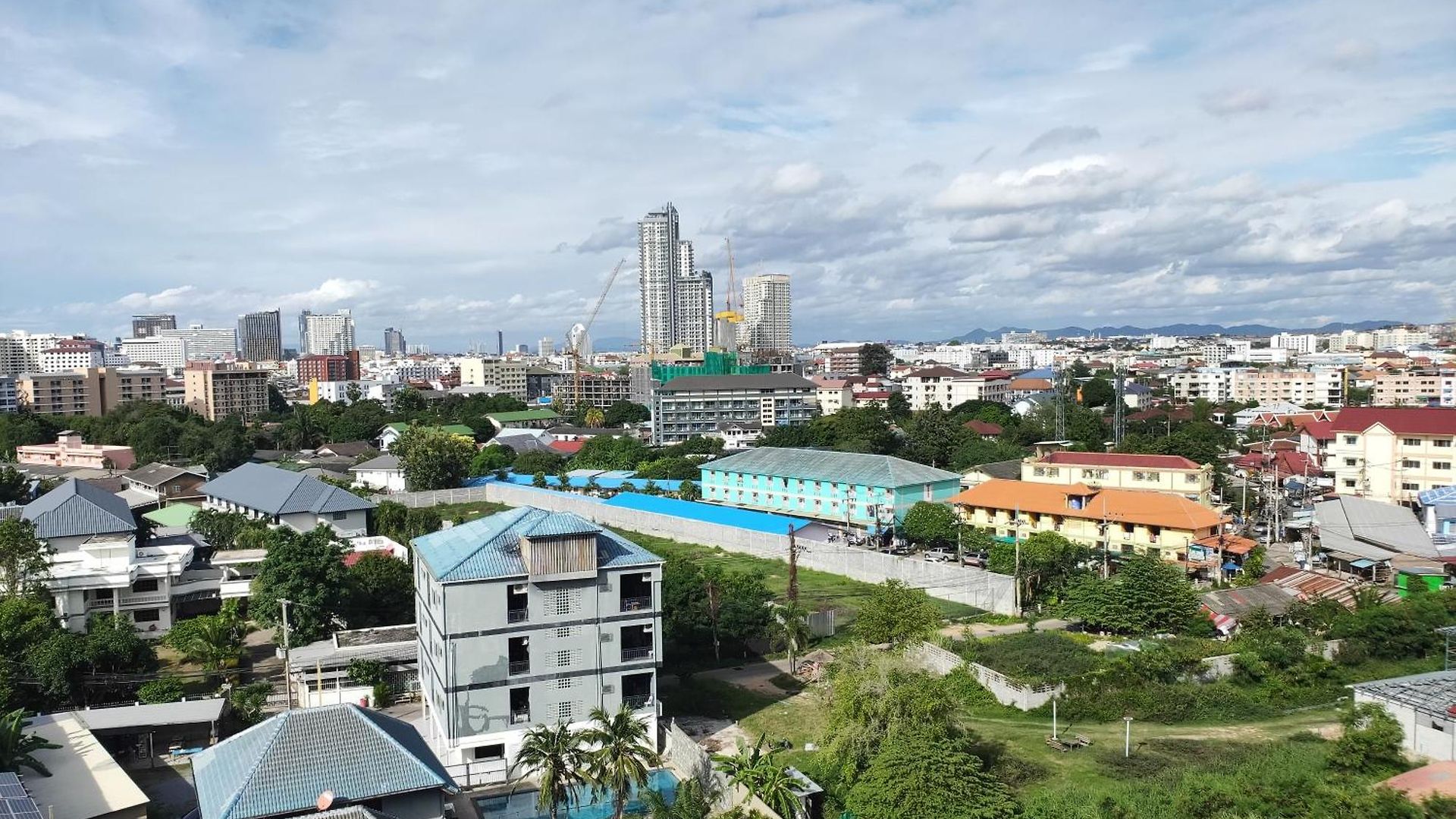 อพาร์ทเม้น Arcadia Beach-continental Pattaya