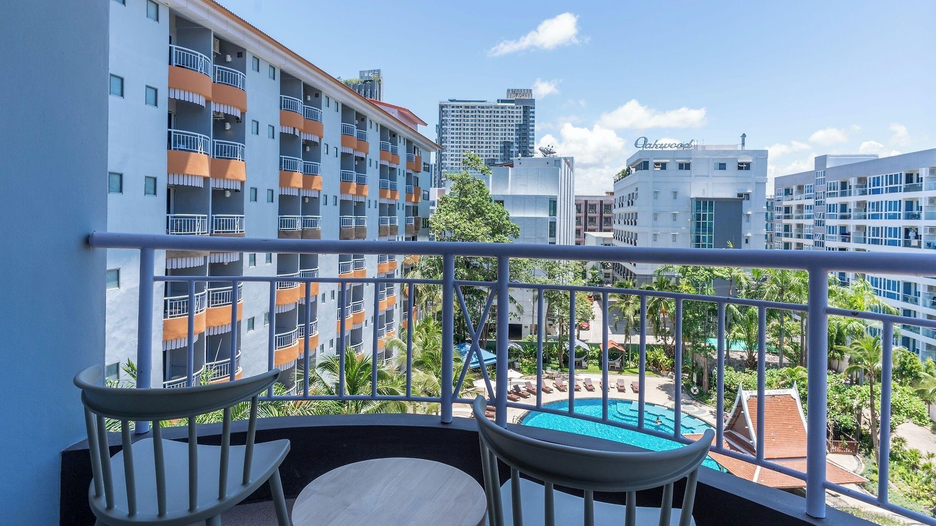 โรงแรม Heeton Concept By Compass Hospitality 4*