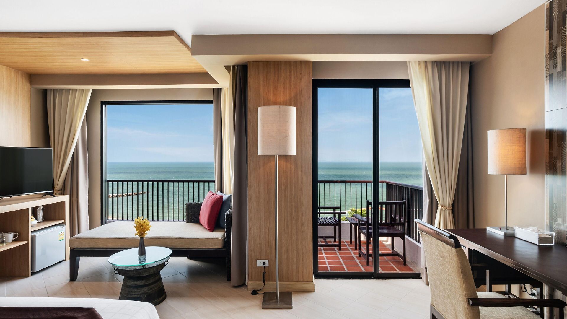 รีสอร์ท Garden Cliff And Pattaya