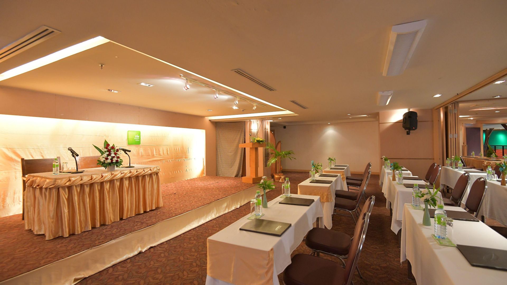 The Seasons 3* Pattaya