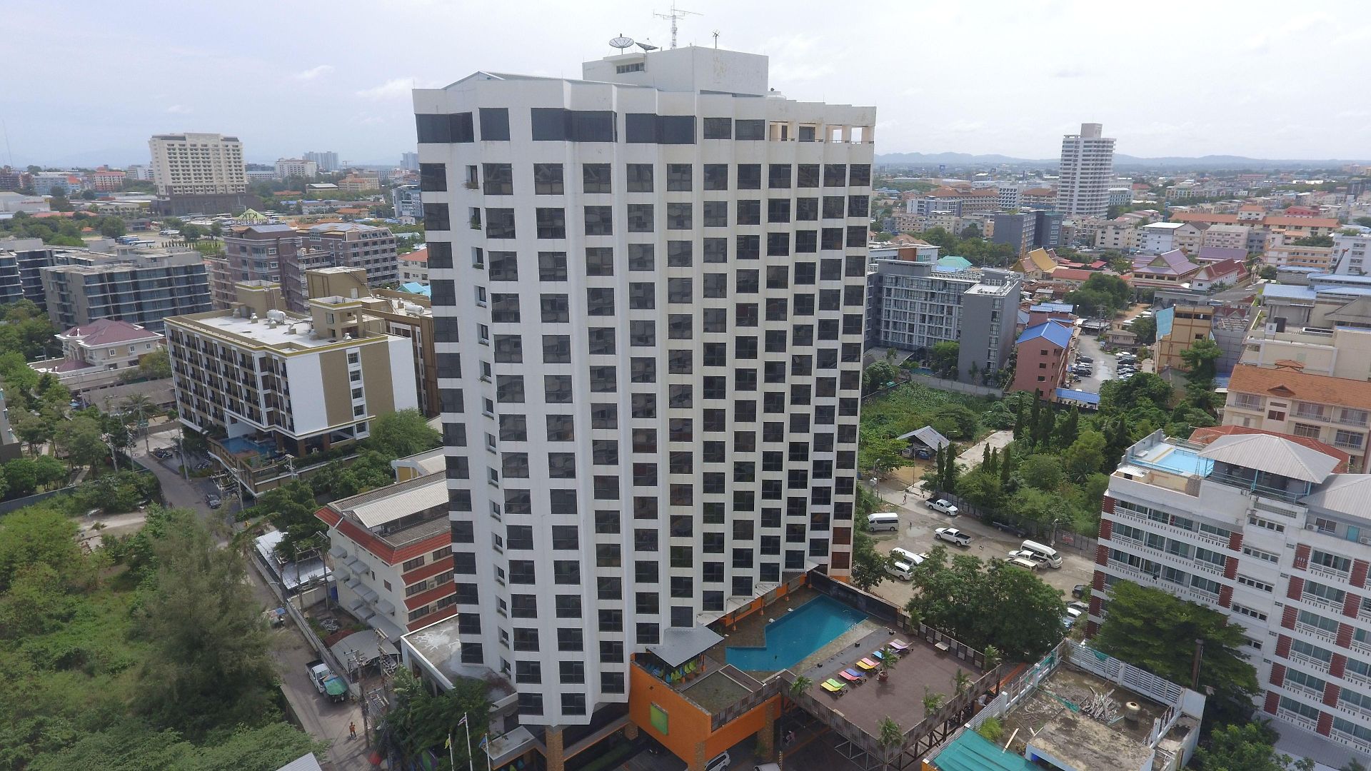 The Seasons โรงแรม Pattaya