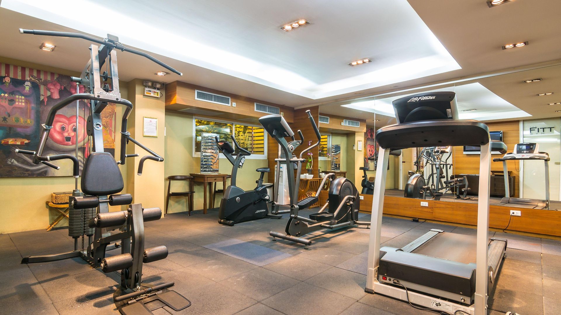 โรงแรม บาบูน่าบีชฟรอนท์ลิฟวิ่ง 3*
