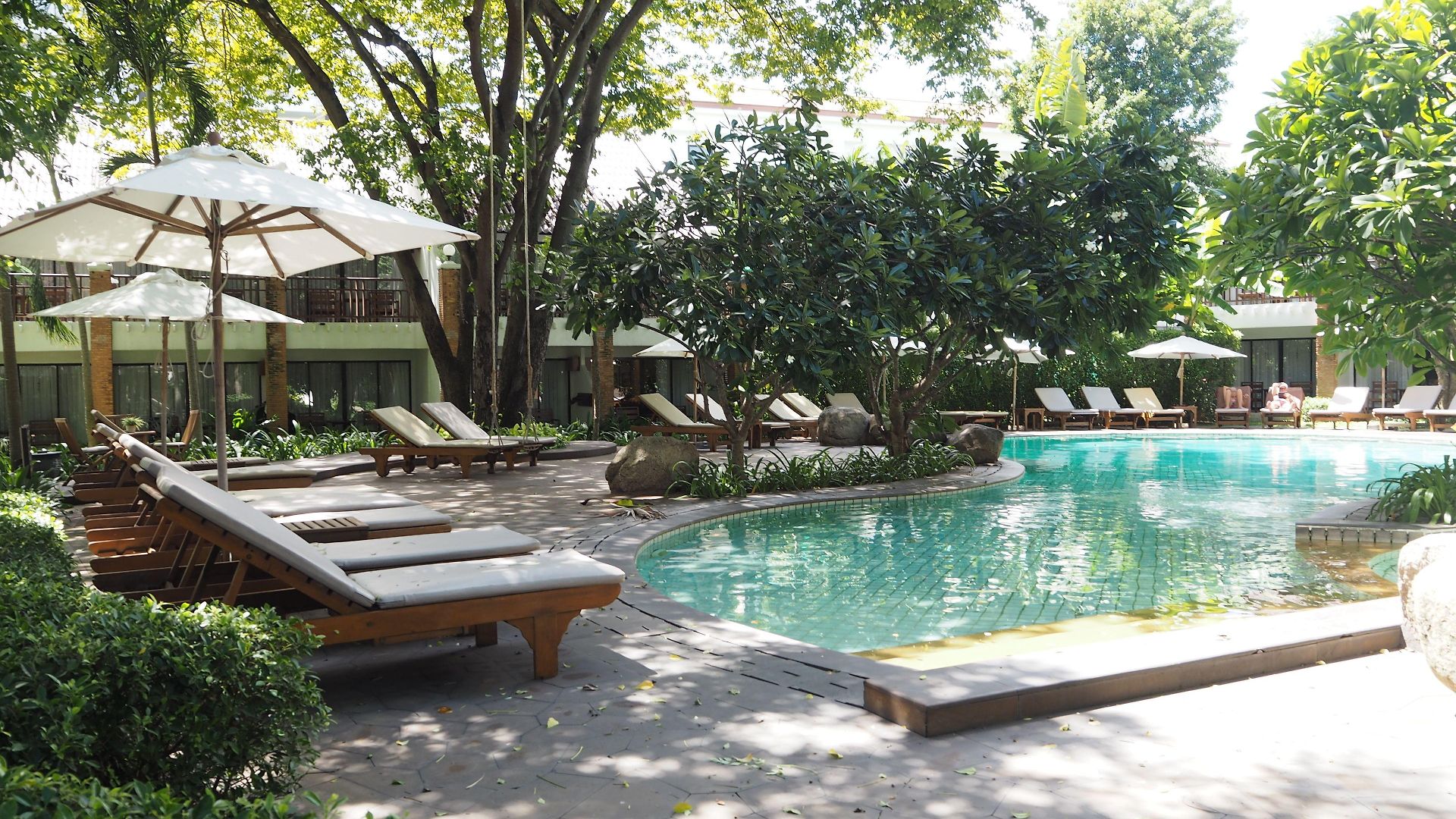 วู้ดแลนด์ โฮเต็ล แอนด์ 4*