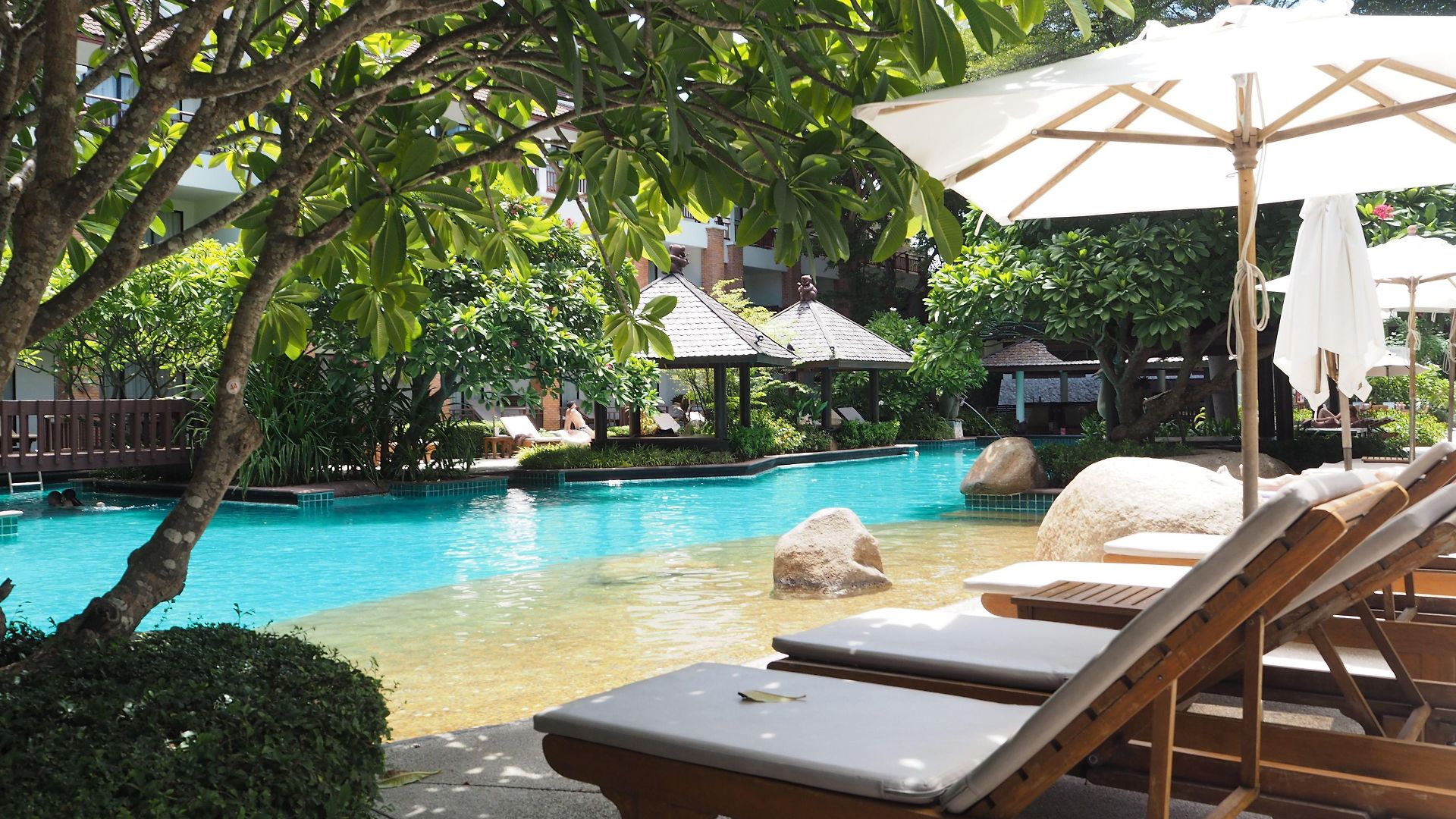 รีสอร์ท วู้ดแลนด์ โฮเต็ล แอนด์ Pattaya
