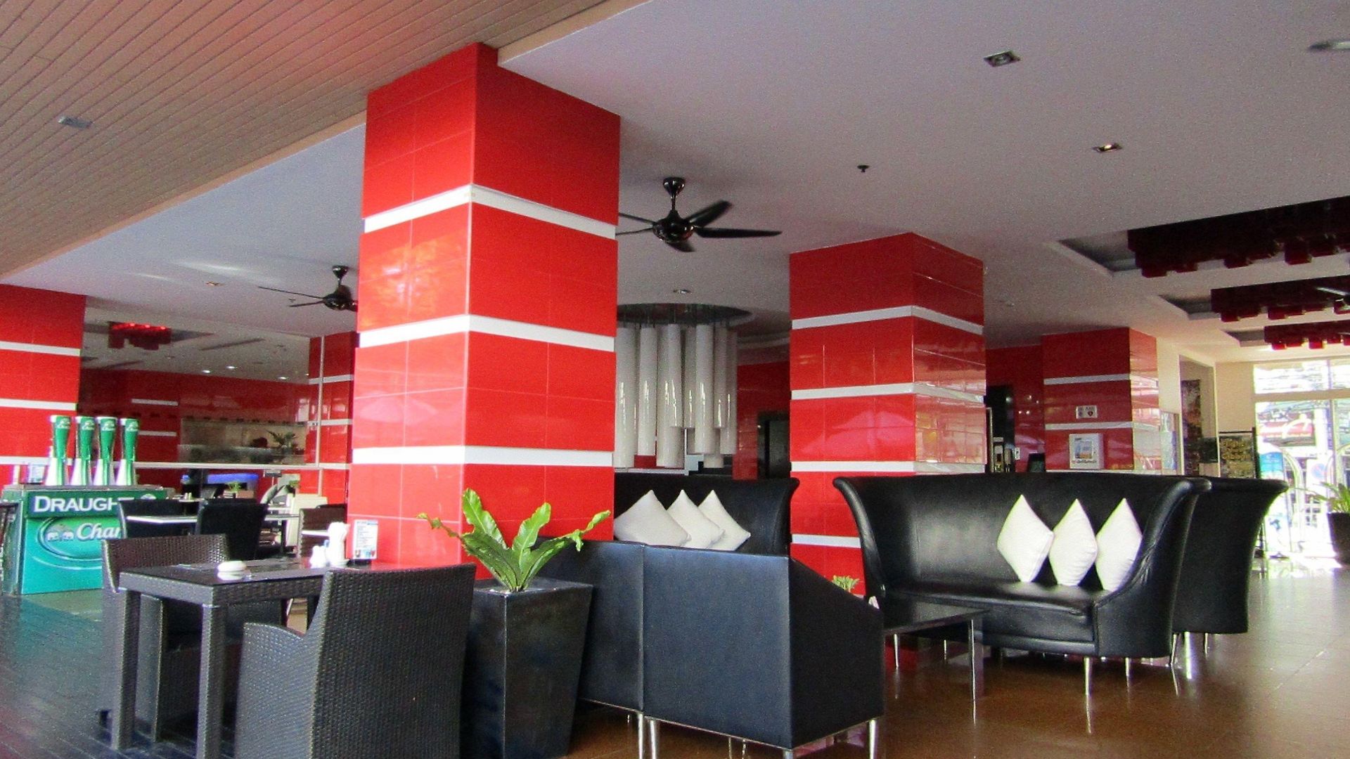 โนวา แพล็ททินัม - Sha Extra โรงแรม 4*