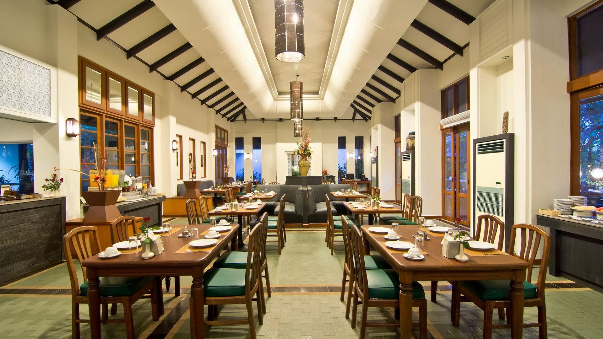 Sunshine Garden Resort 3*