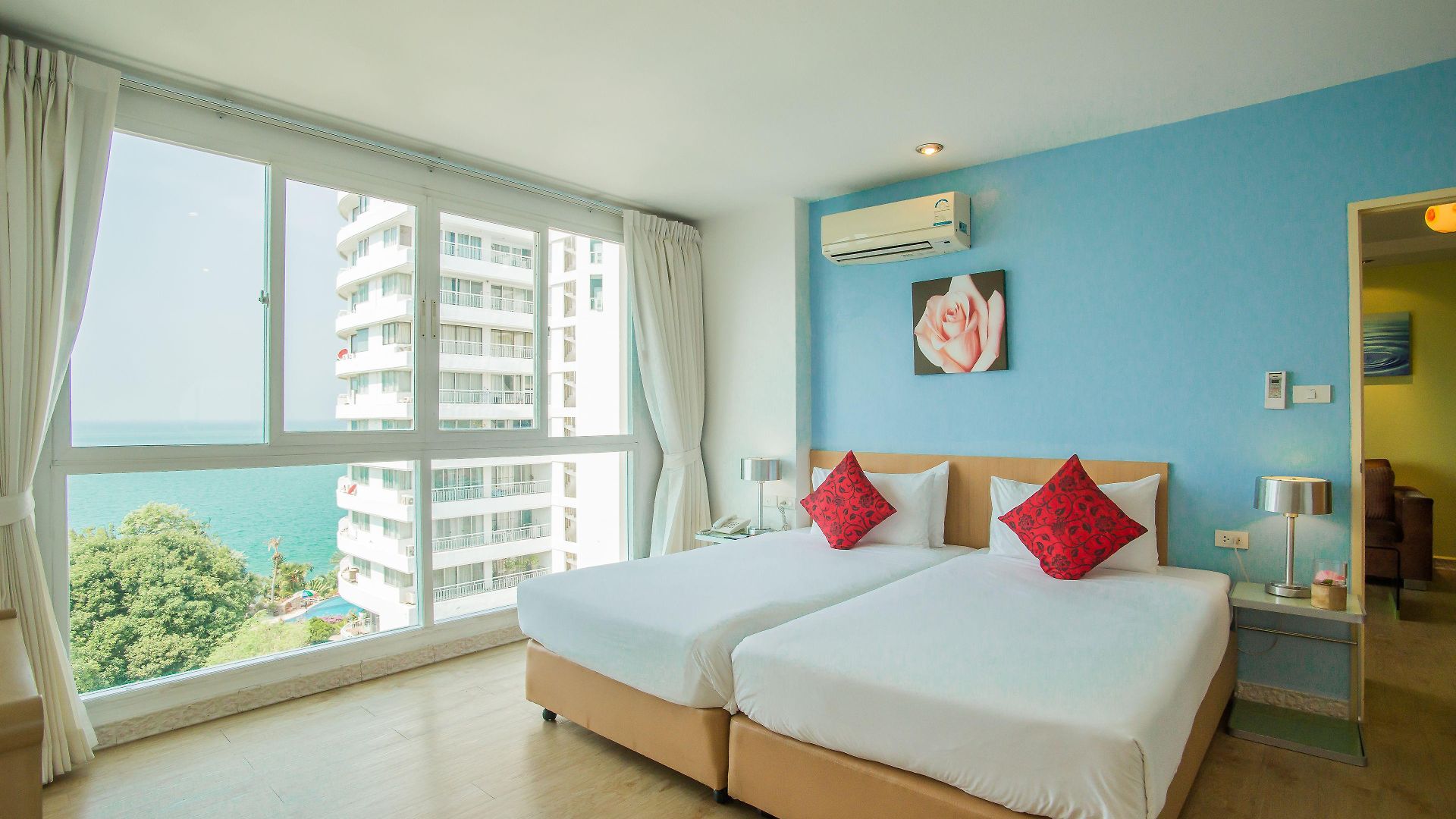 โรงแรม เบสเบลล่า พัทยา 4*