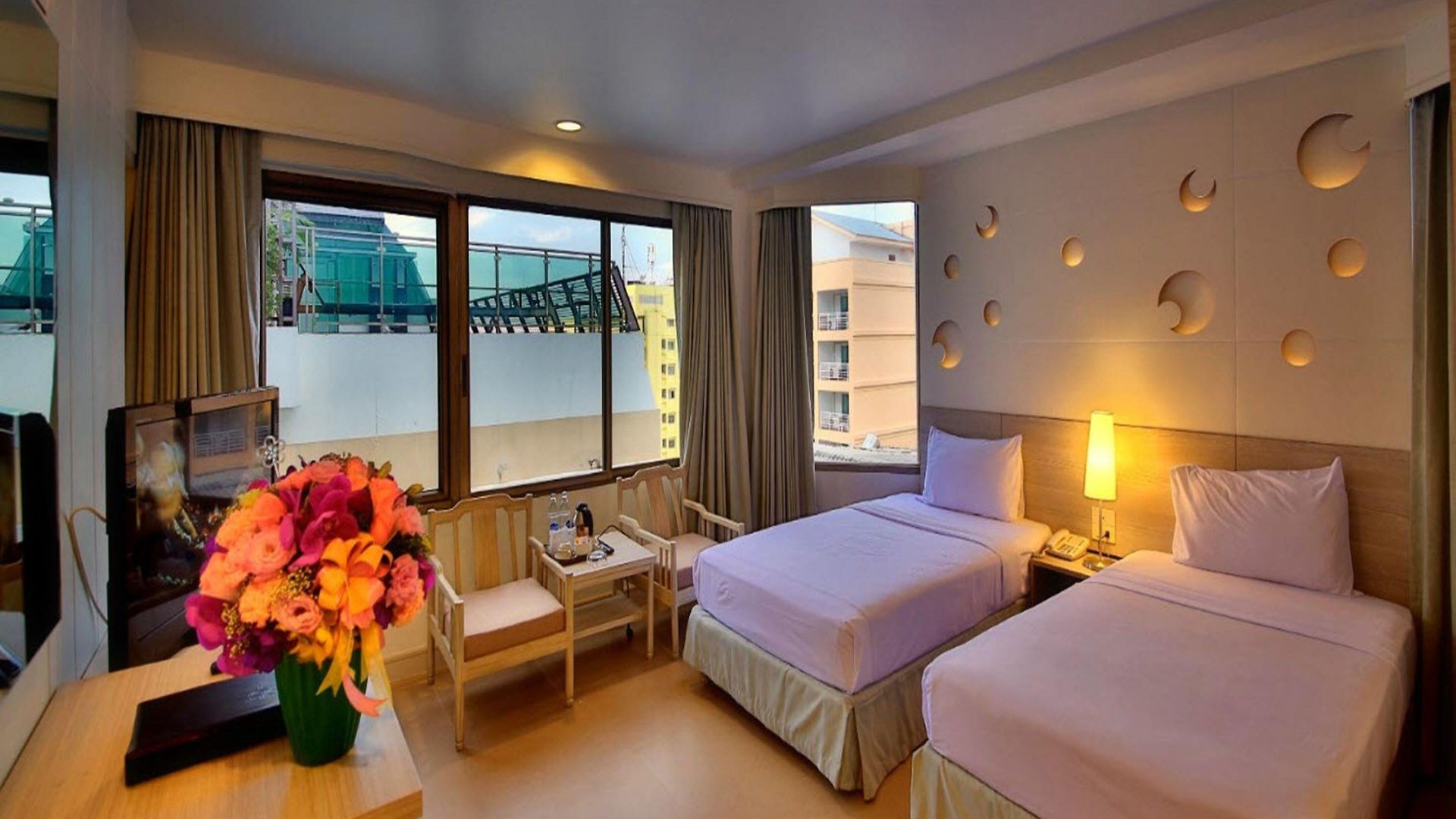Sunshine & Residences Pattaya
